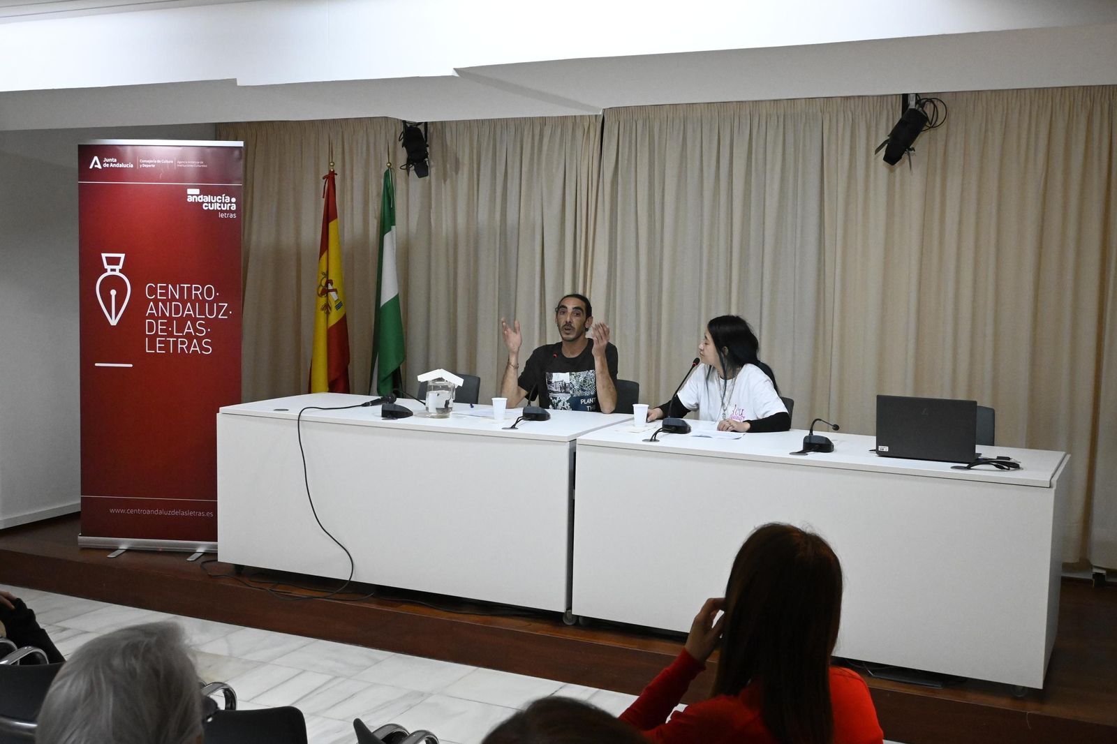 El Centro Andaluz de las Letras organiza 'Rap el arma es la palabra' con Icy Amane y Peláez en imágenes