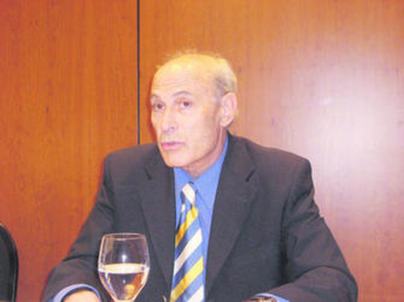 José Torné-Dombidau, profesor de Derecho Administrativo.