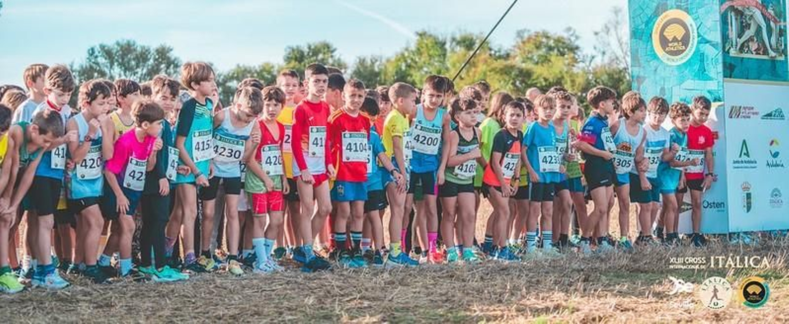 Una imagen de la salida de la carrera sub 10.