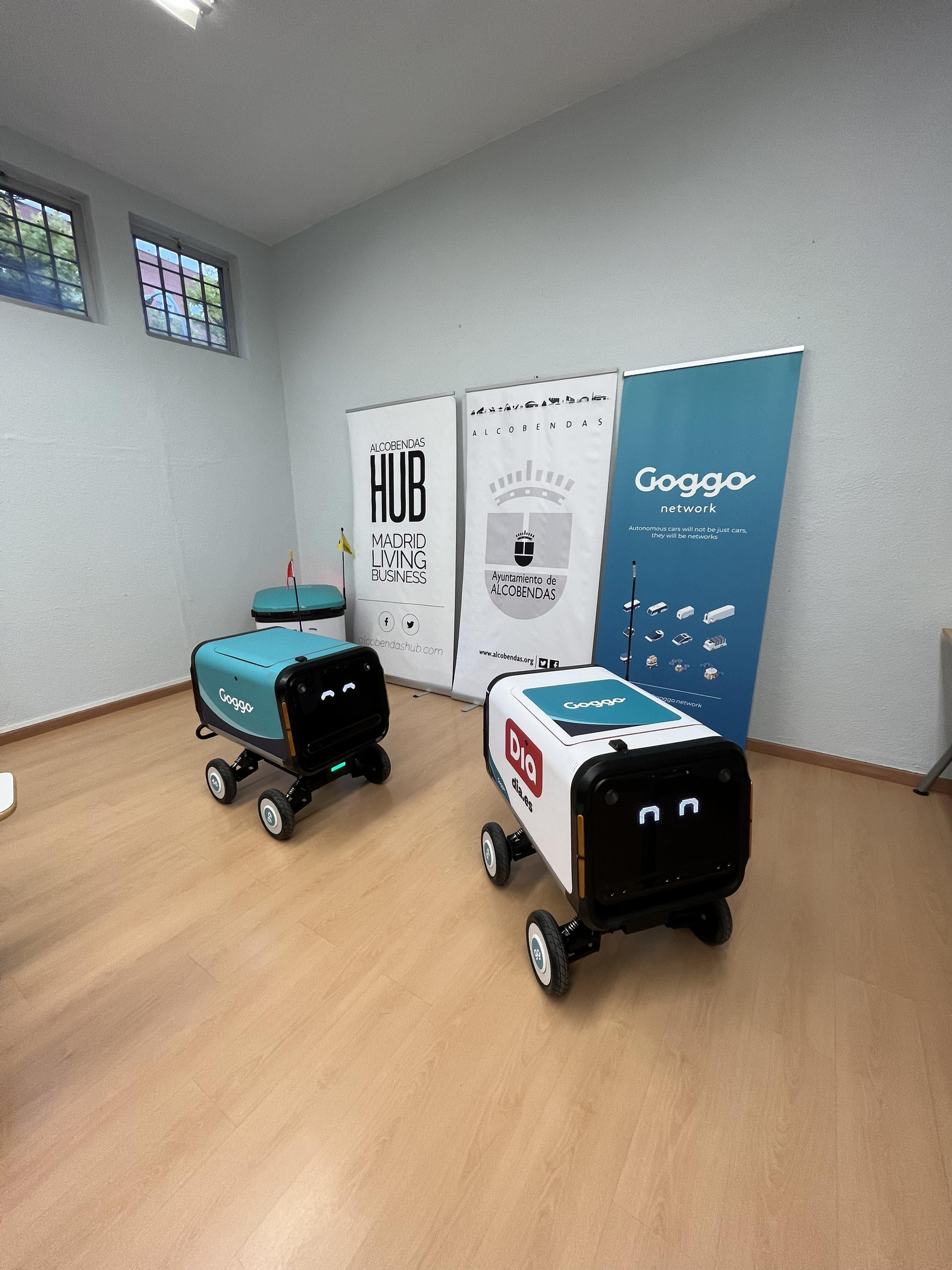 Robots de reparto de Goggo Network