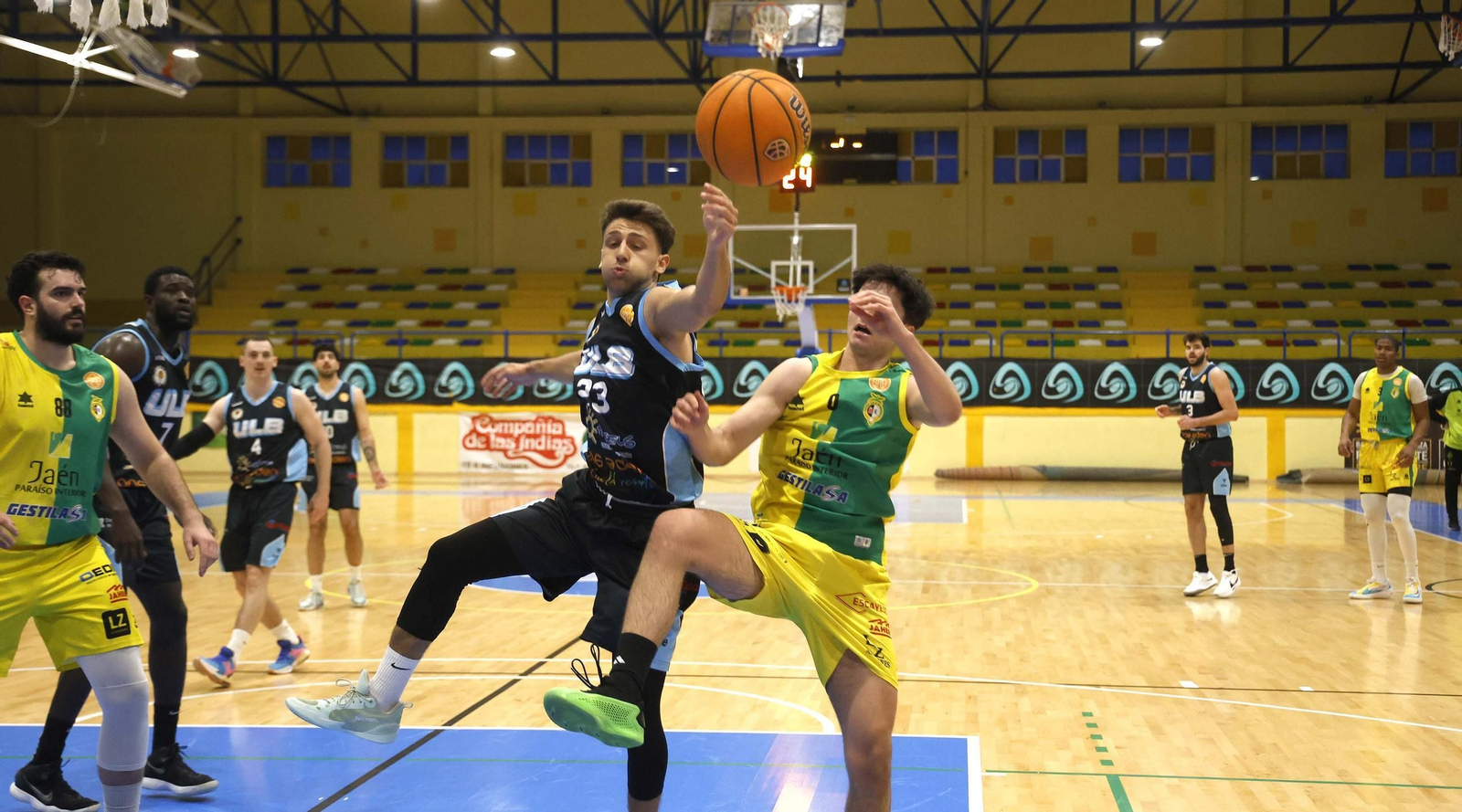 Las fotos del ULB - Jaén FS de la Tercera FEB