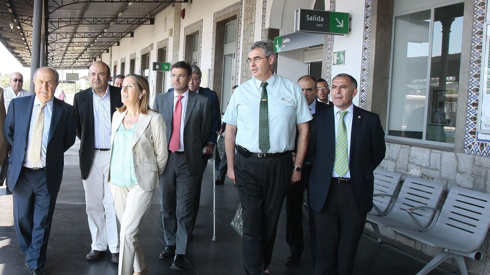 Ana Pastor en su visita a Granada en 2013.