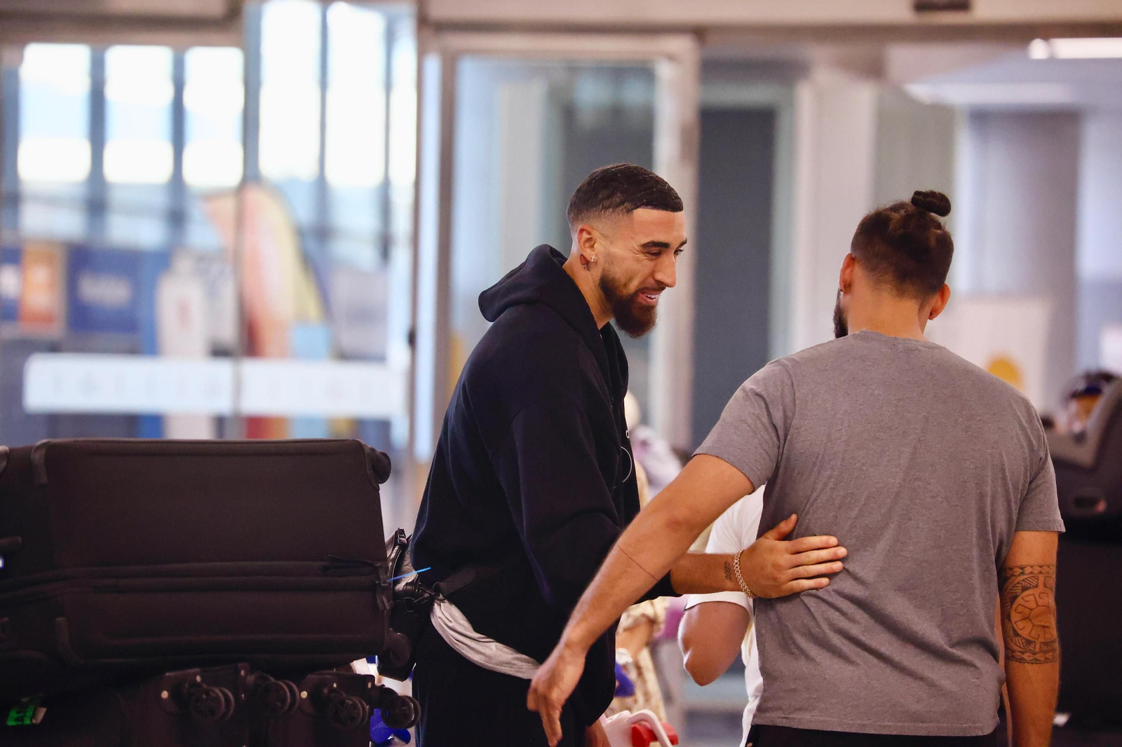 Las fotos de la llegada de Chris Duarte, fichaje estelar del Unicaja, a Málaga