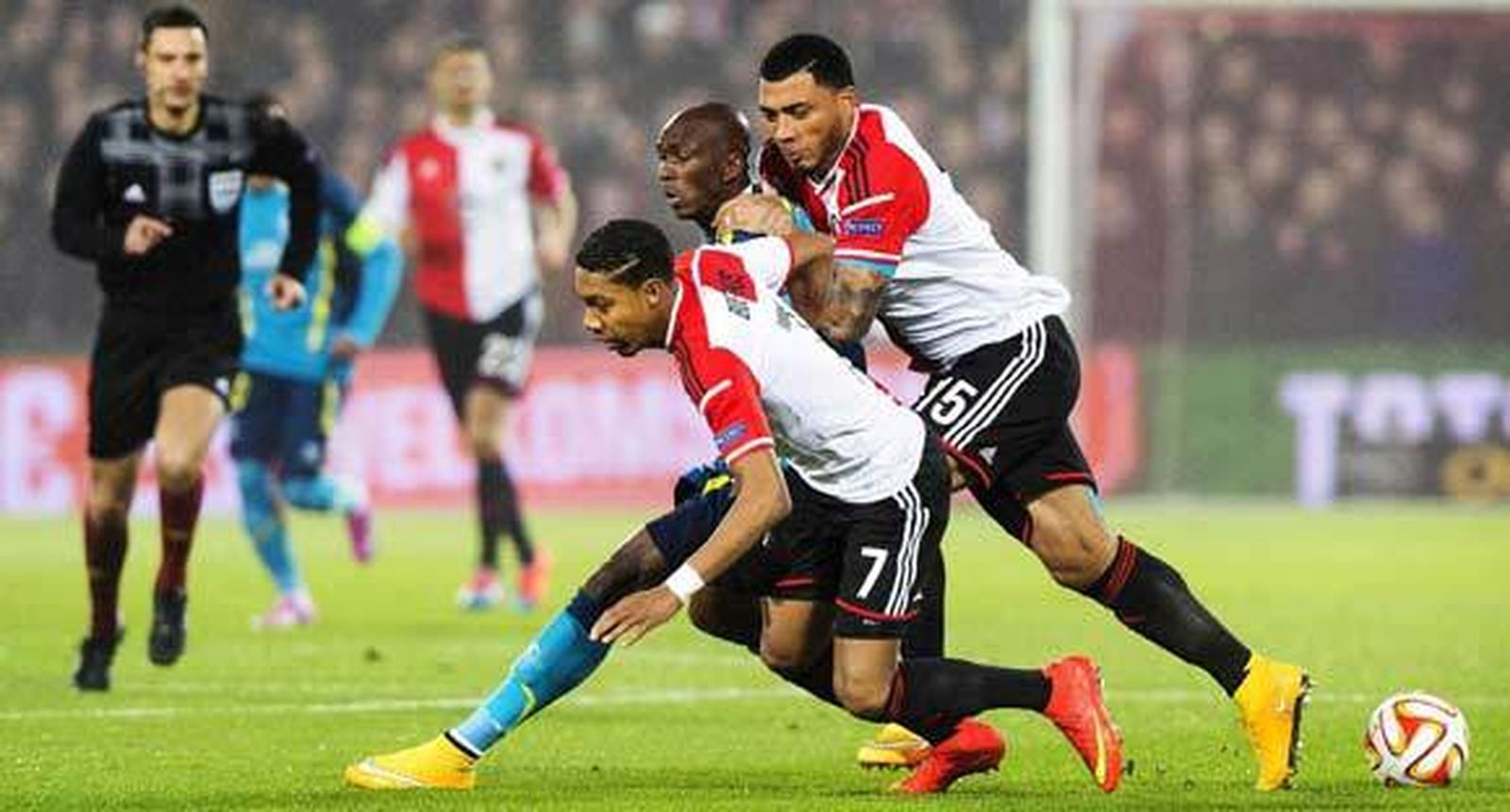 De la encerrona al naufragio (2-0)