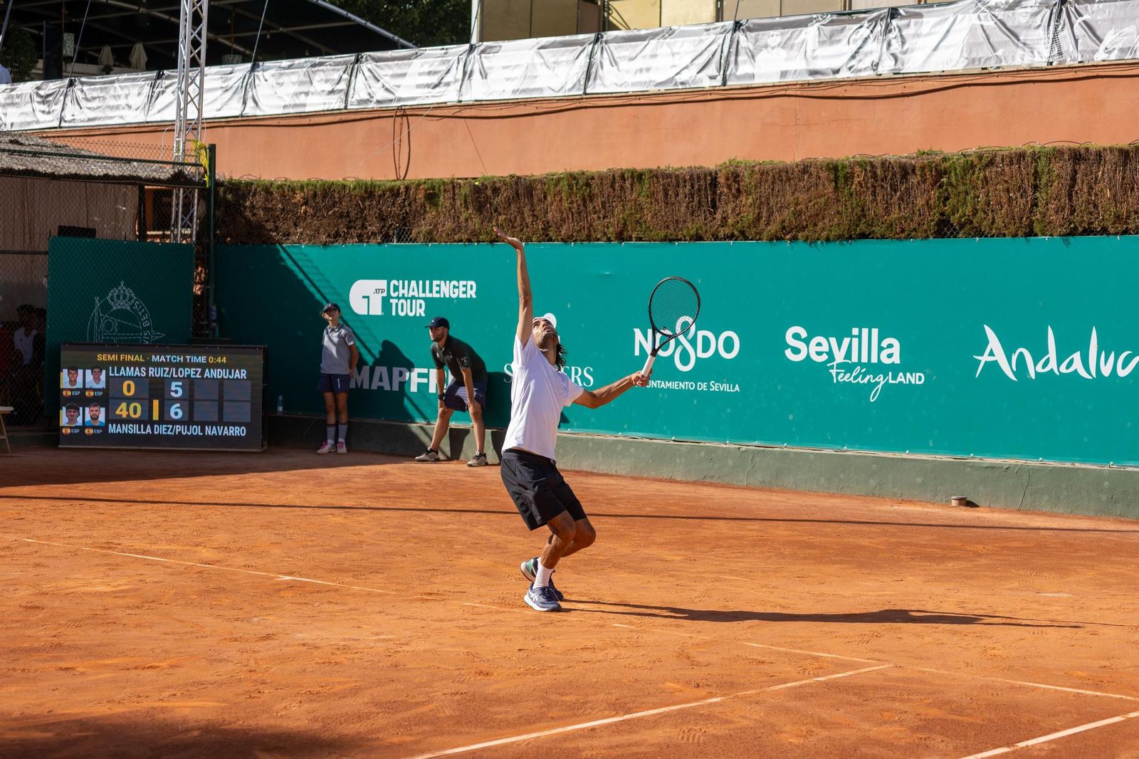 Llamas-López - Puyol-Mansilla  (6).jpg