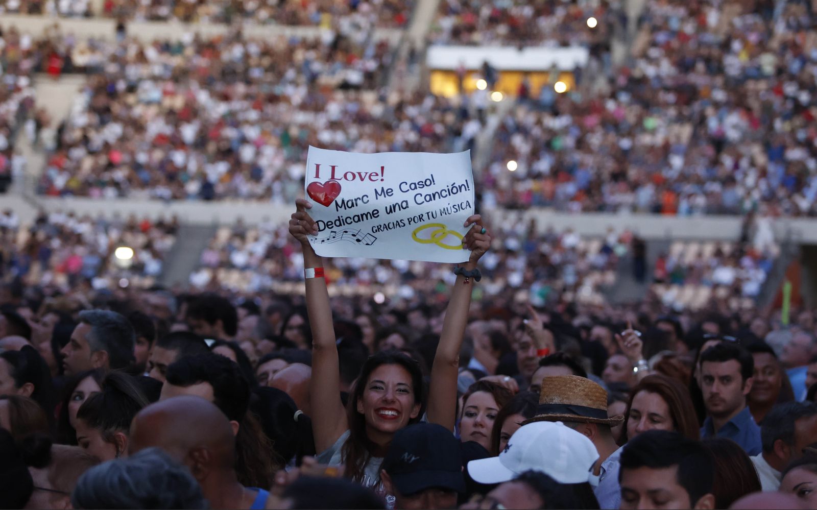 Las imágenes del concierto de Marc Anthony en Sevilla