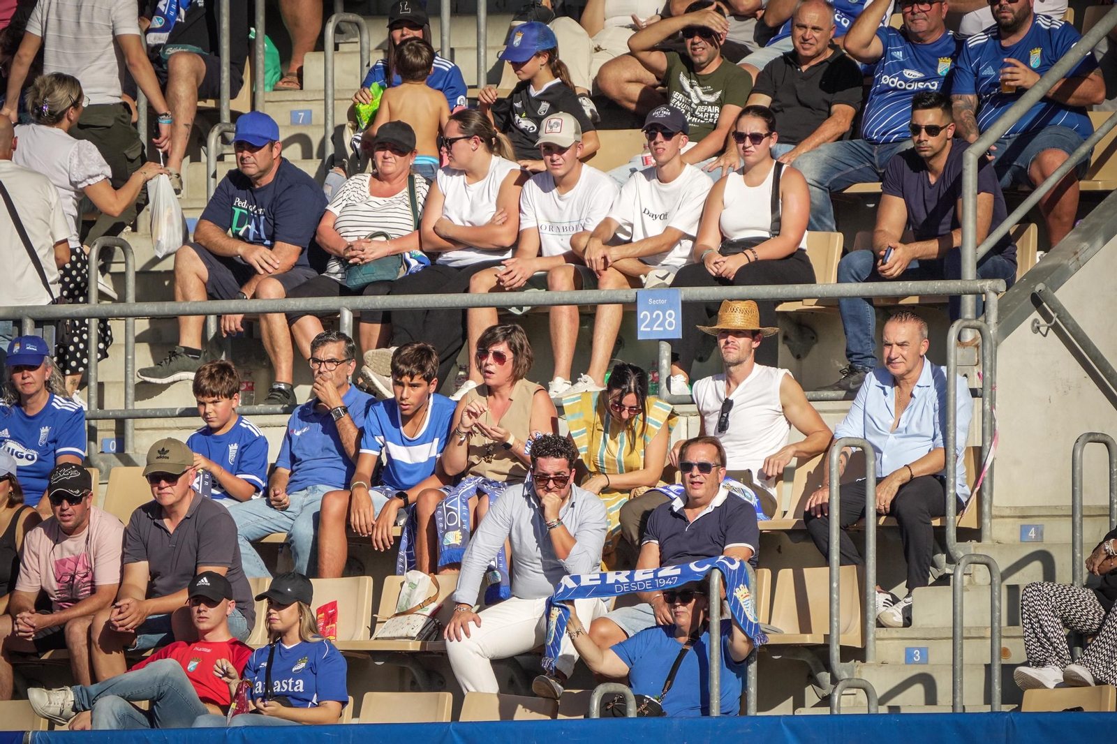 Búscate en el partido del Xerez CD - Torremolinos
