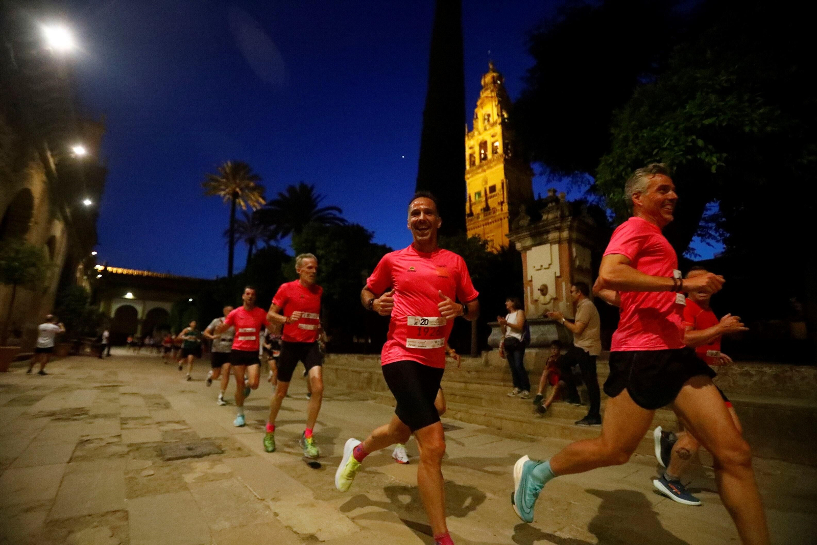 Las mejores fotos de la XX edición de la Nocturna Trotacalles en Córdoba