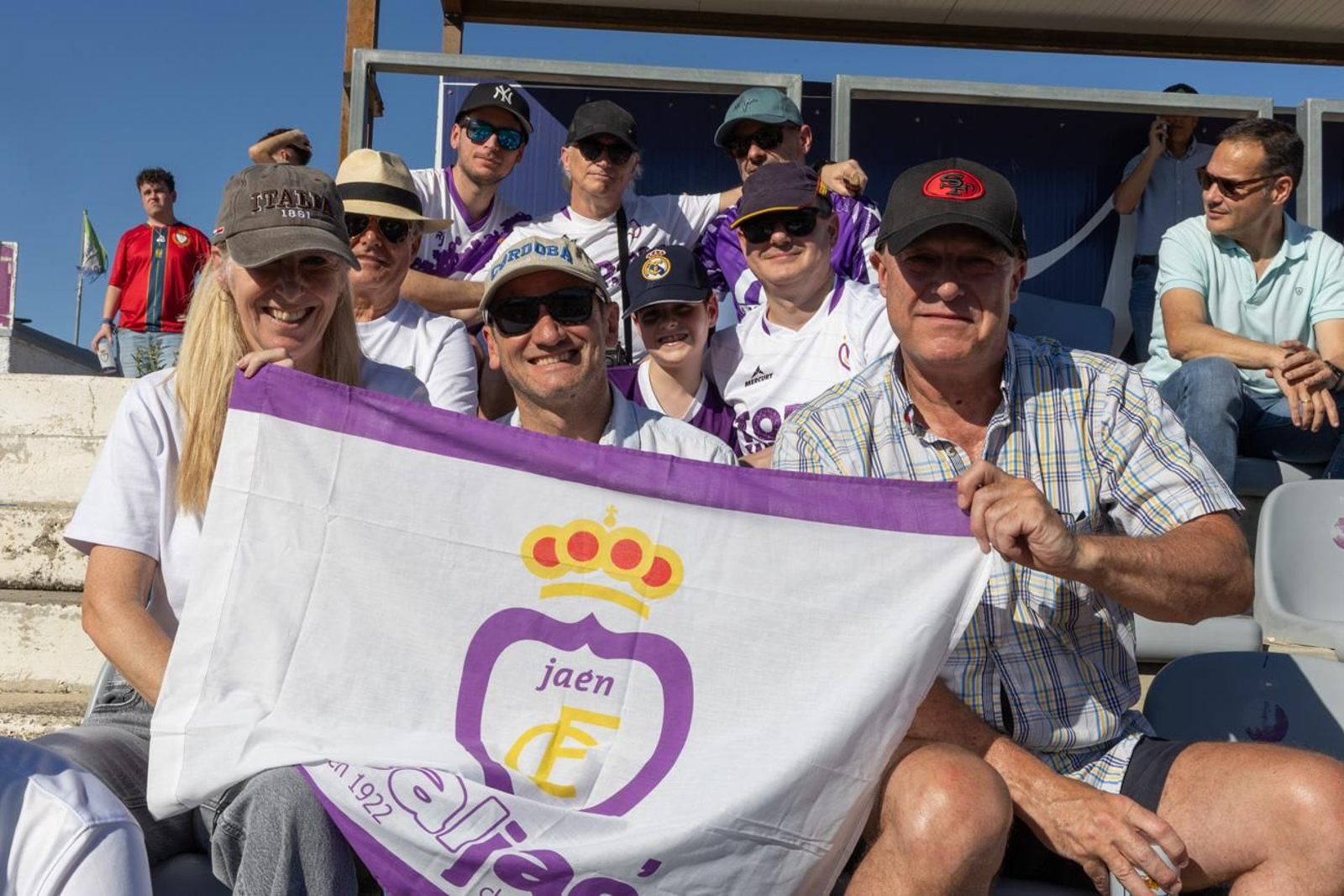 Las mejores imágenes del Real Jaén - CD Huétor Tájar Las mejores imágenes del Real Jaén - CD Huétor Tájar