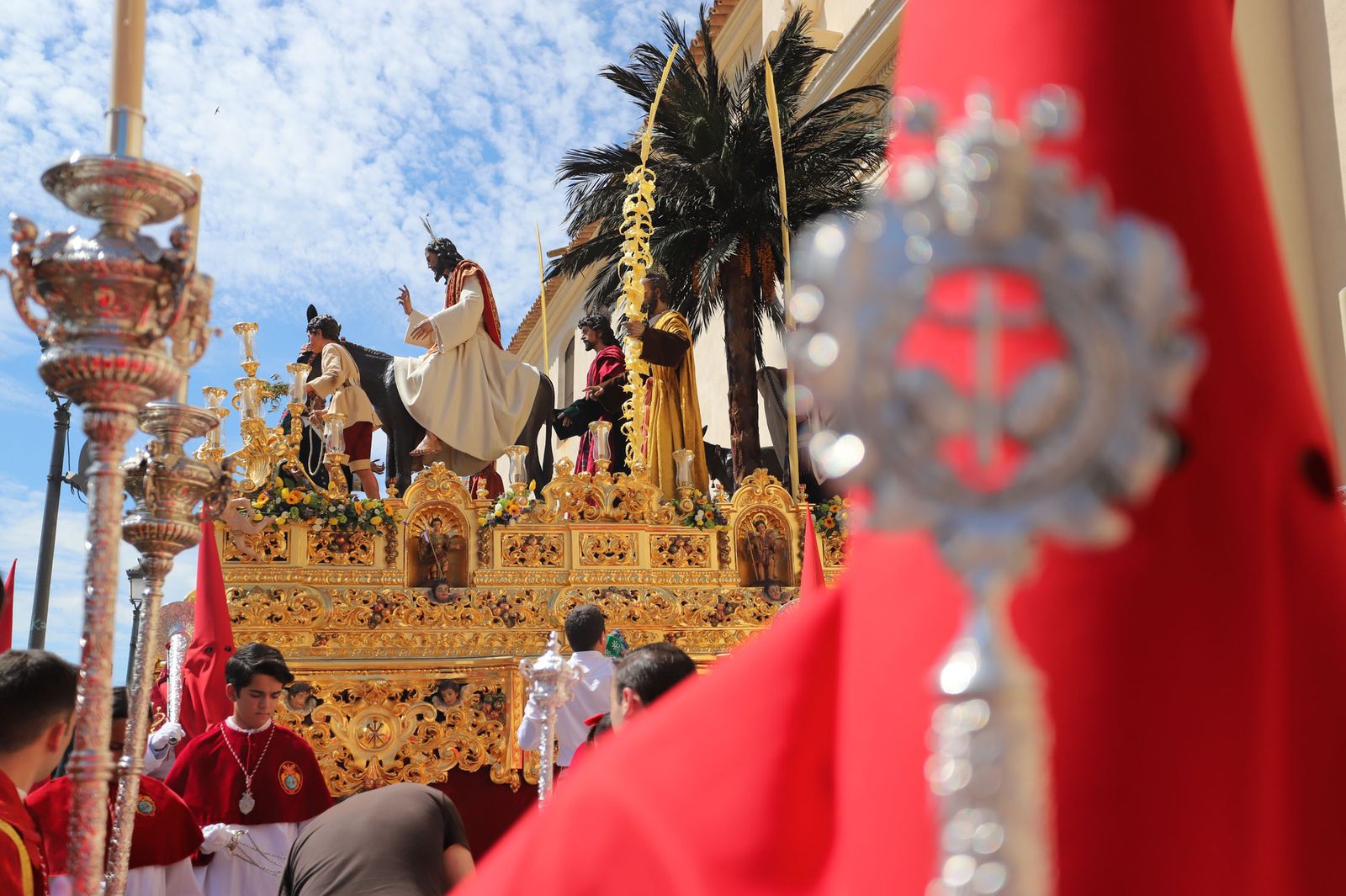 Las mejores imágenes de la hermandad de la Borriquita  de Huelva en el domingo de ramos 2019