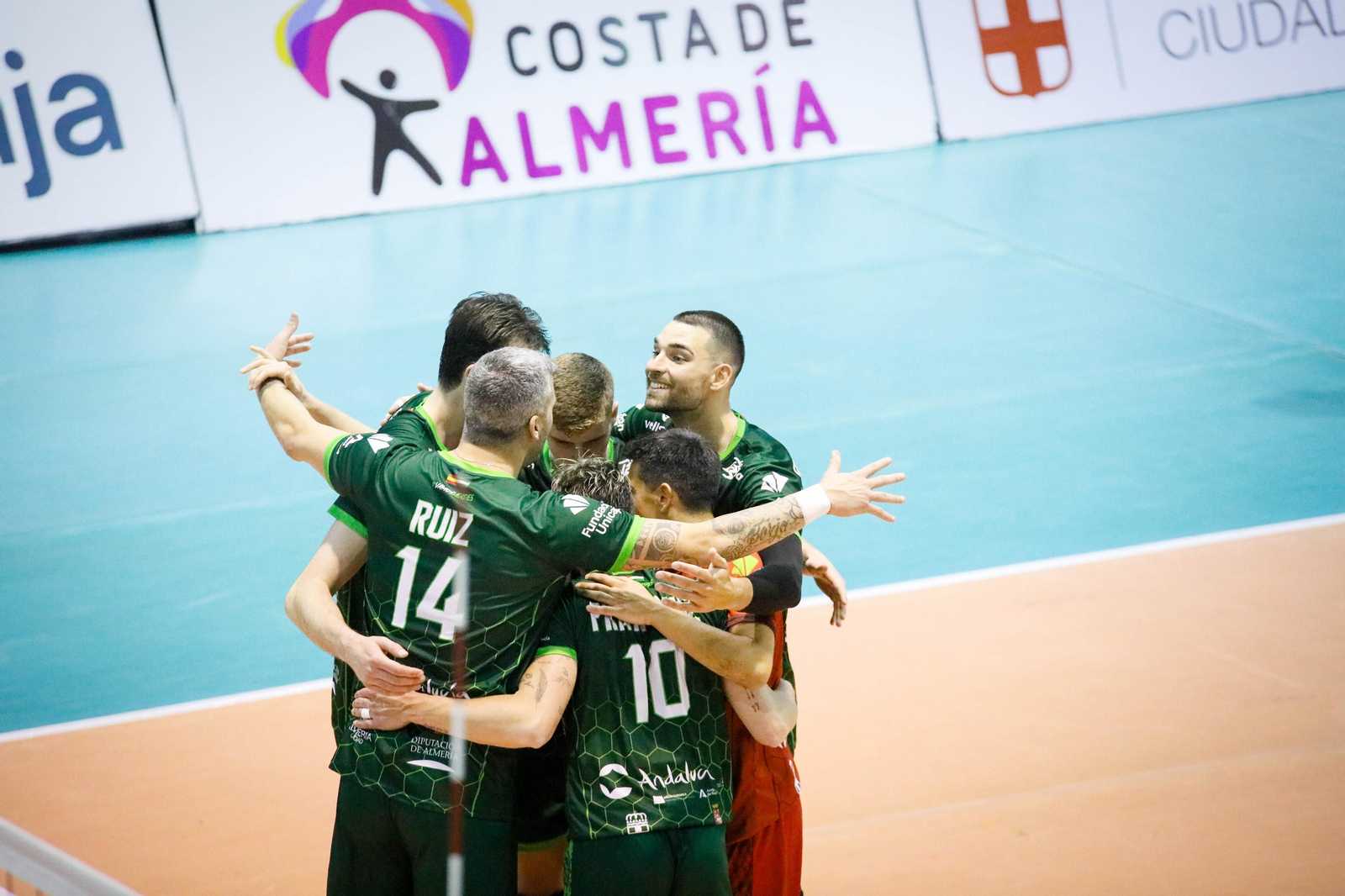 Imágenes del partido entre Unicaja Almería y Grupo Herce Soria