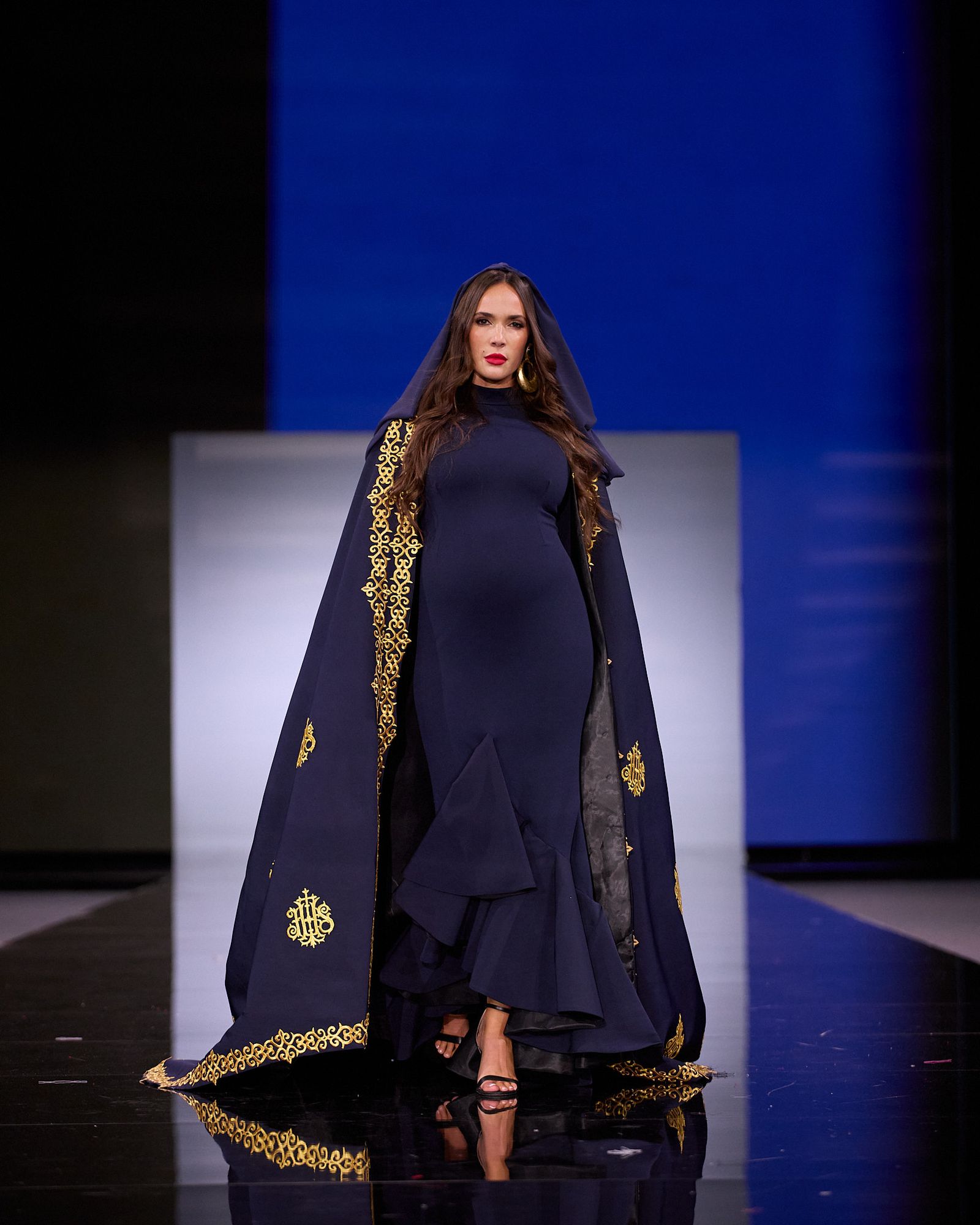 El desfile de Rosa Pedroche  en Simof 2026, todas las fotos