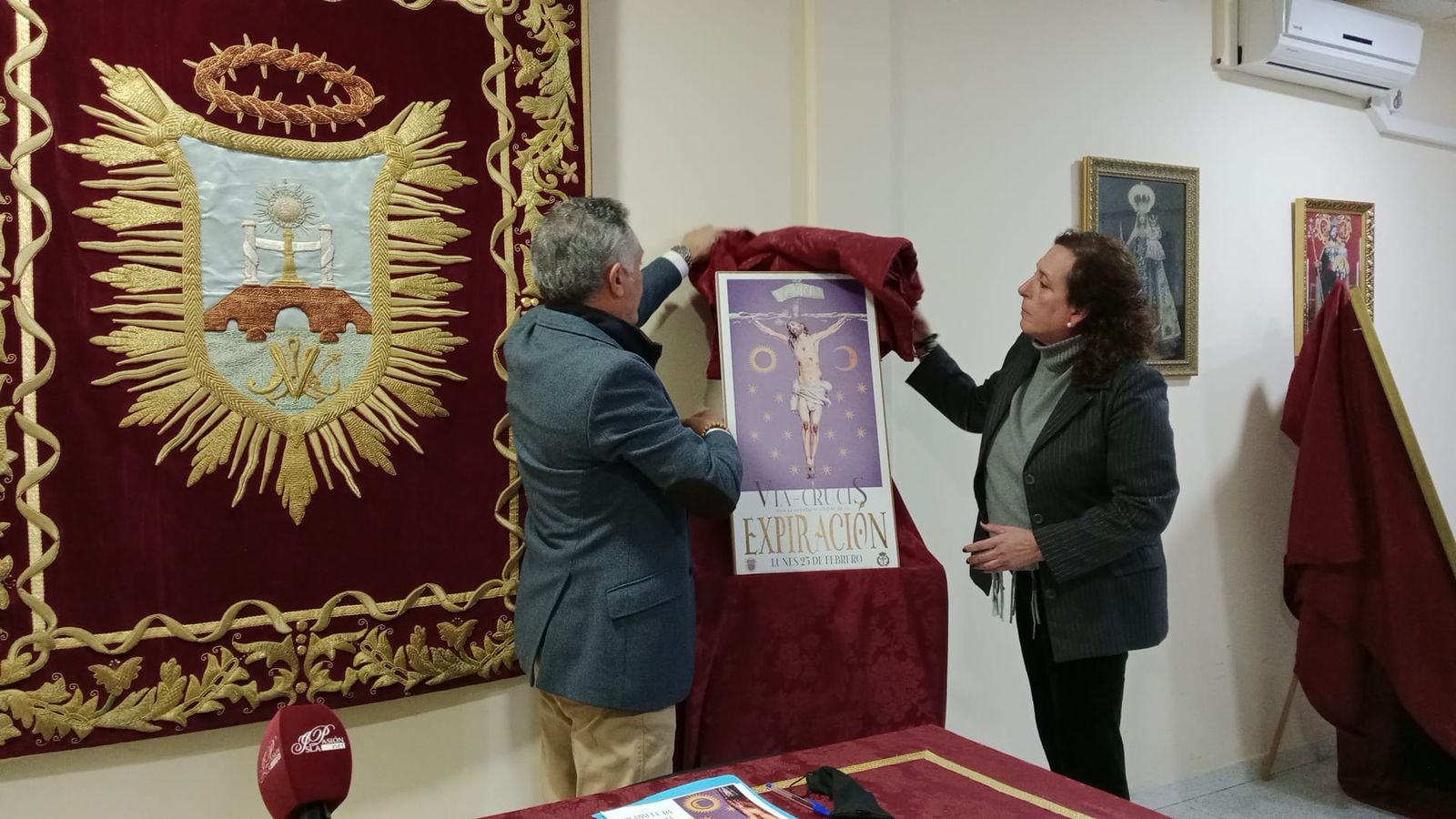 Presentado el cartel y los actos del Vía Crucis de San Fernando