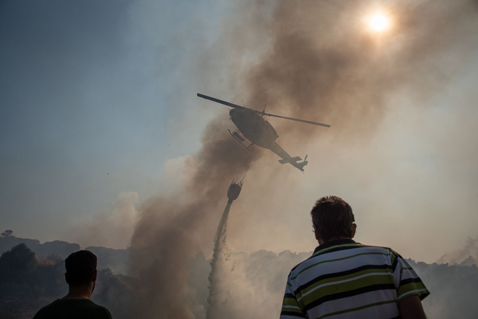 El incendio de Lucena del Puerto en imágenes
