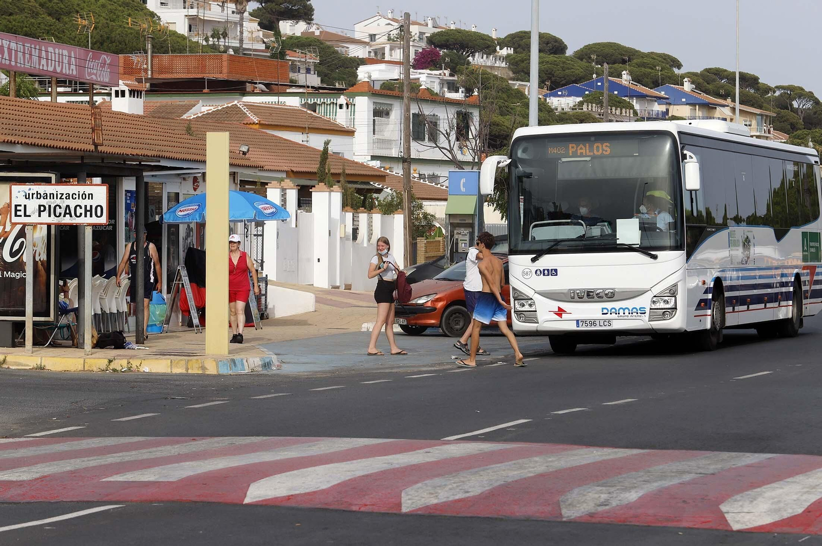 Ambiente en la playa de Mazagón en la tarde del martes, en imágenes