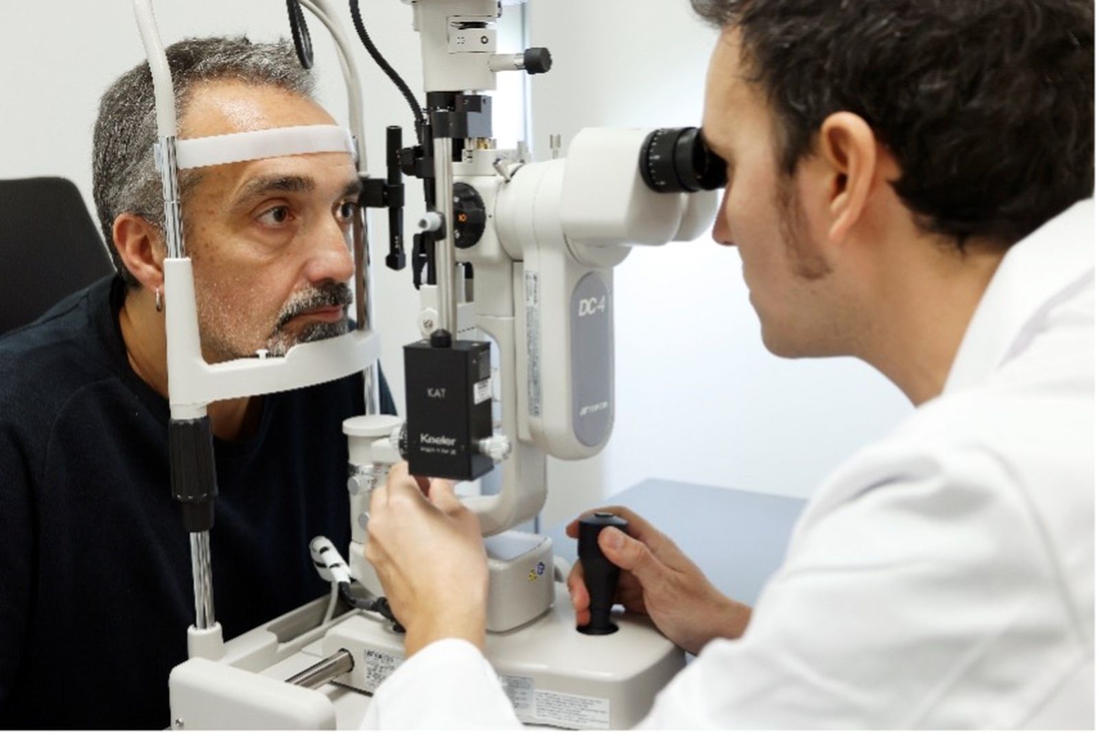 La edad de aparición de la presbicia es un buen momento para hacerse una revisión ocular completa