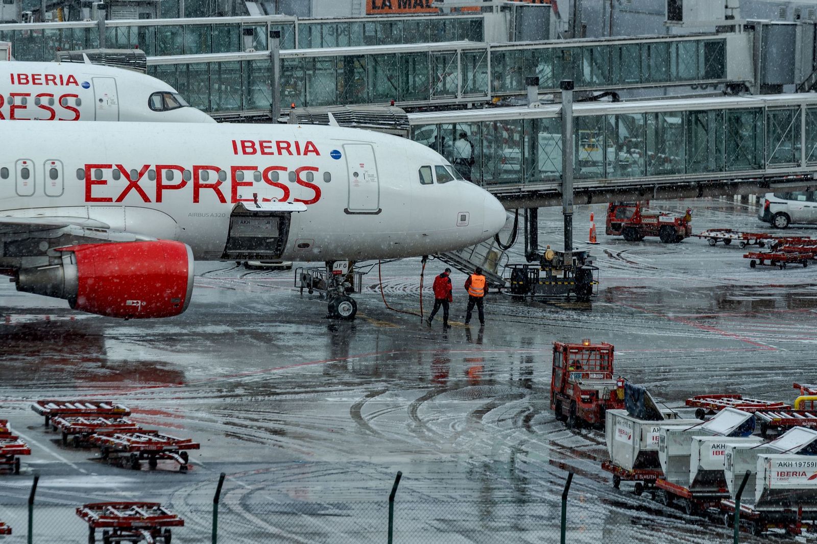 Imágenes de la nevada que ha dejado la borrasca Kristin en Madrid capital