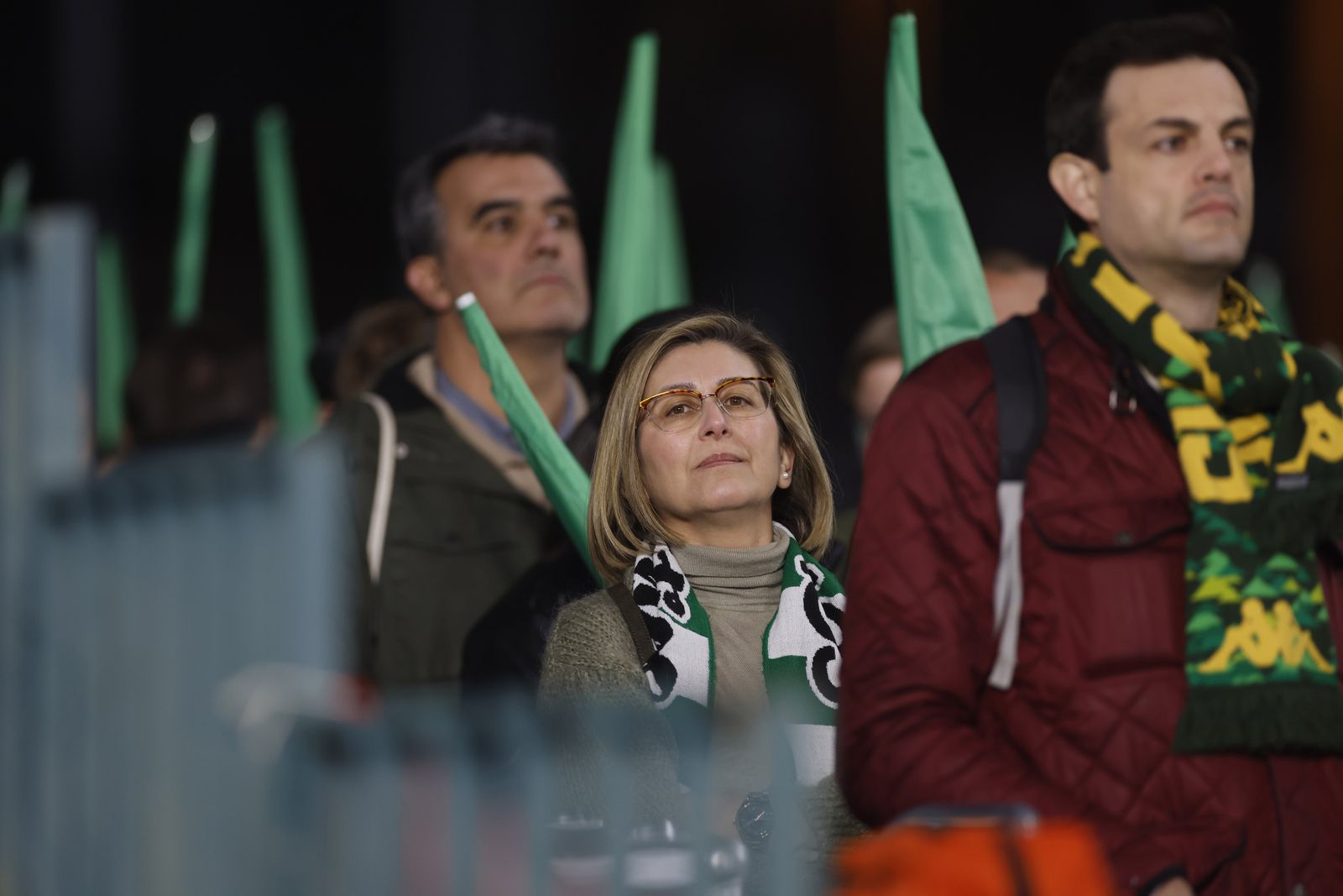 Búscate en las fotos del Betis-Barcelona