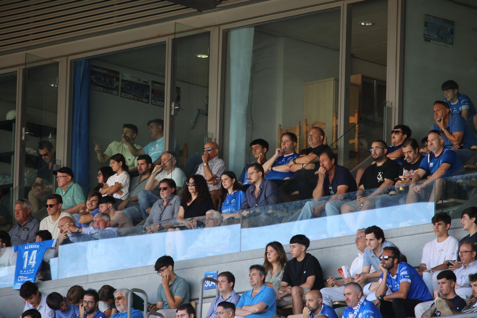 Búscate en el partido entre el Xerez DFC y Ceuta B en Chapín