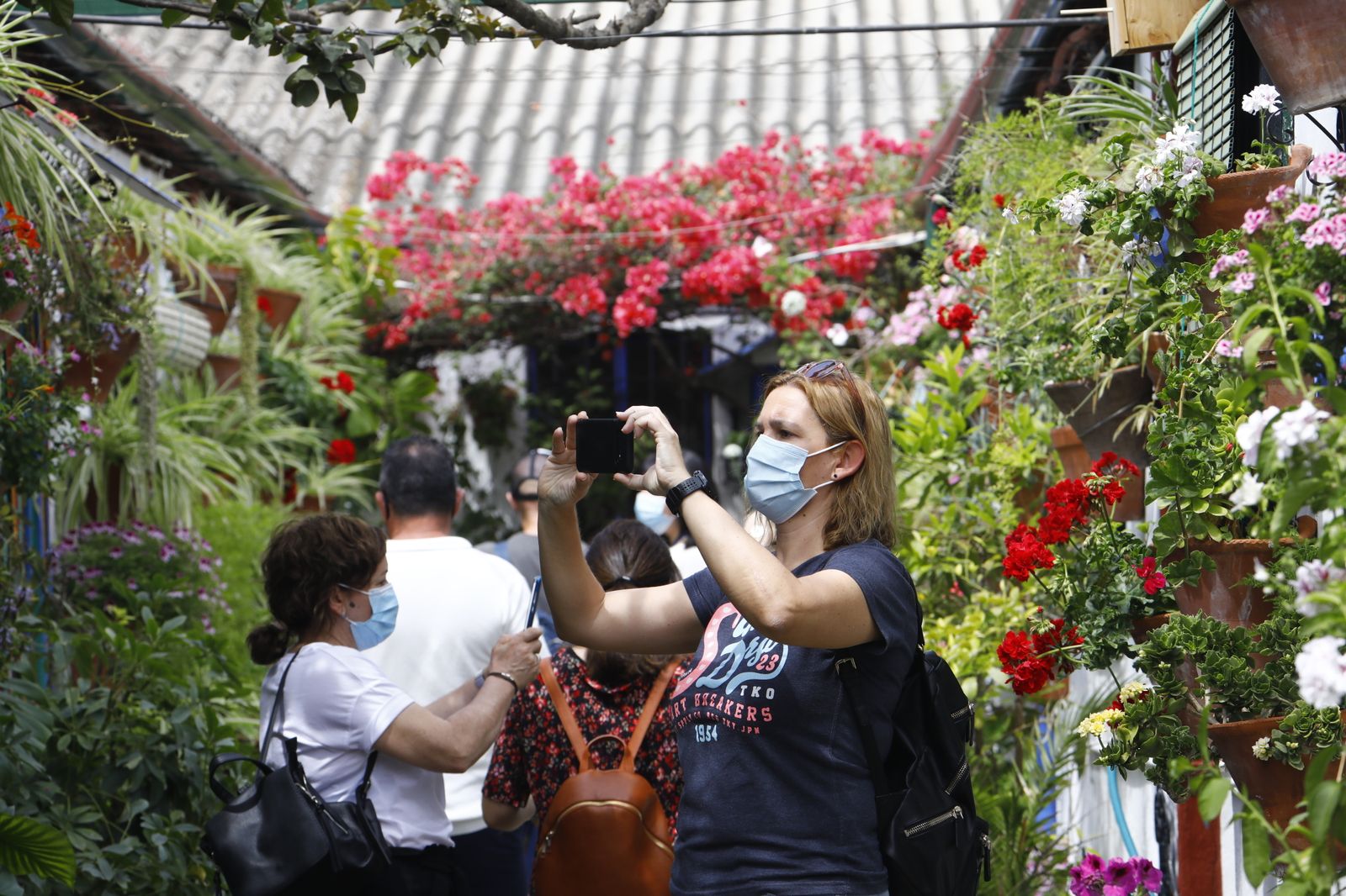 Fotografías: Sábado de colas y bulla en los Patios de Córdoba