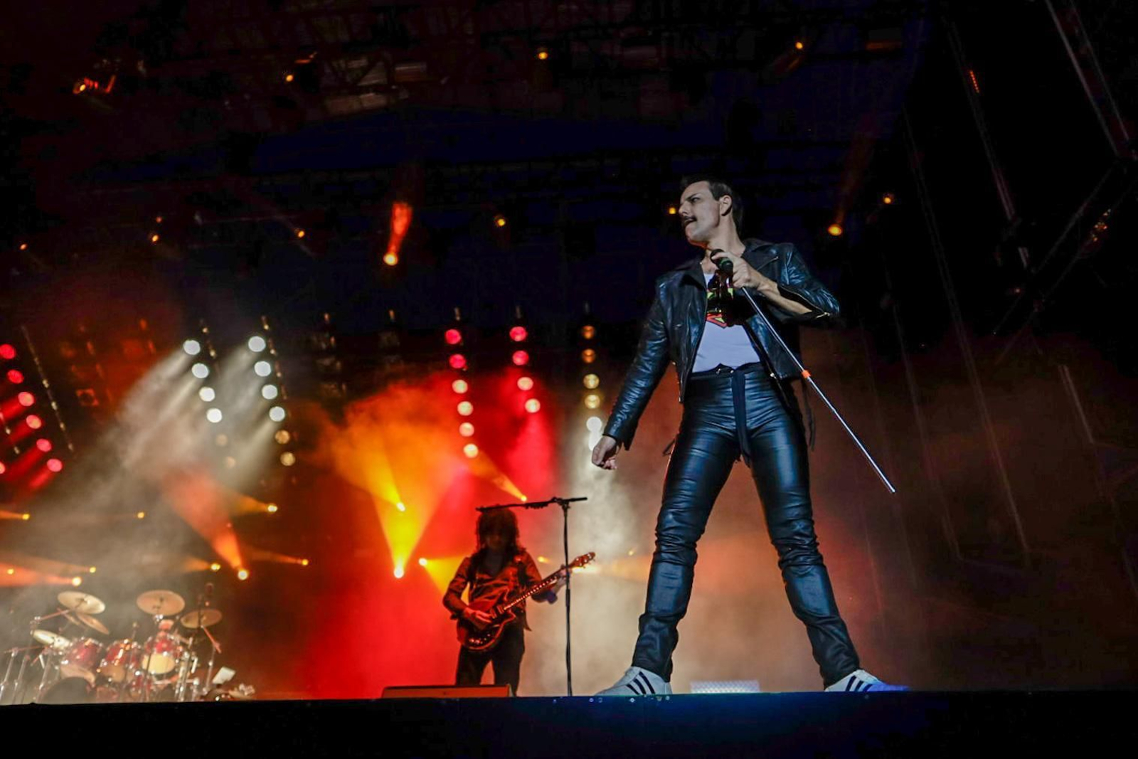God Save the Queen sobre el escenario de Concert Music Festival