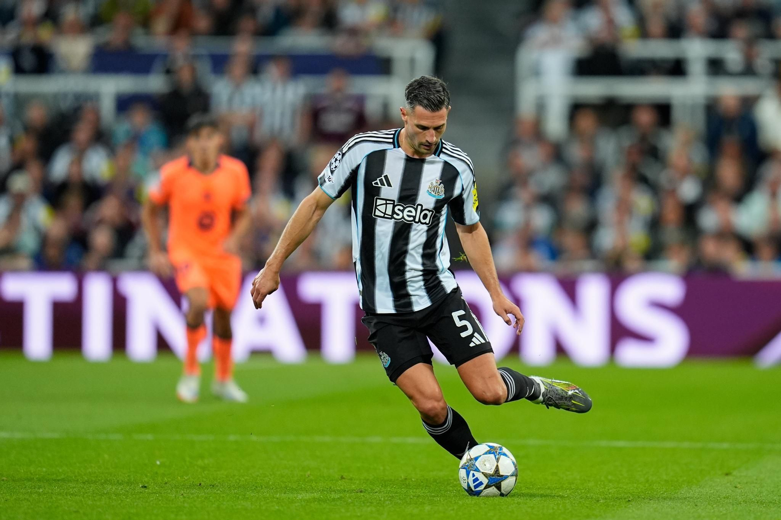 Las fotos del Newcastle-Barcelona