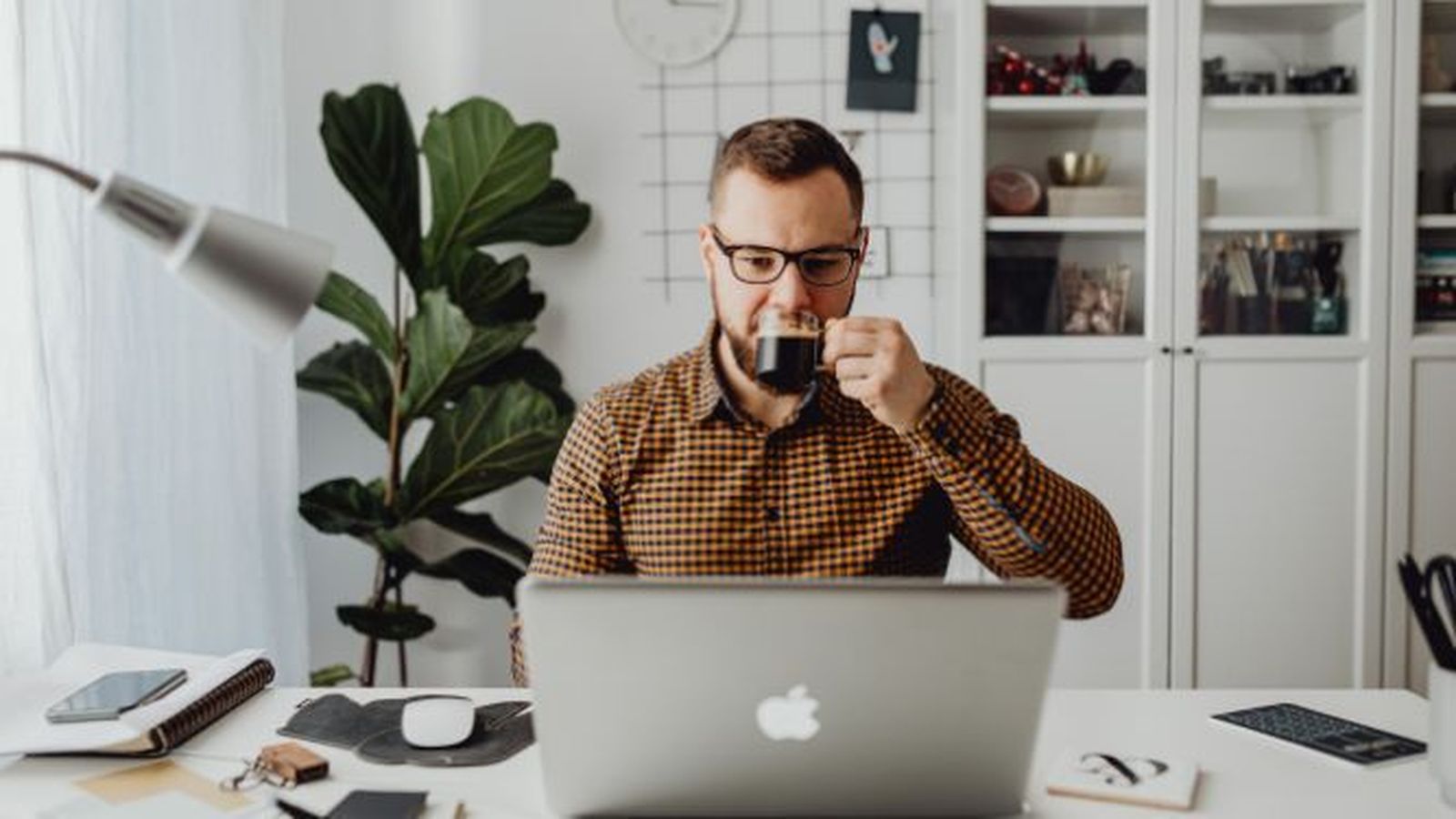 Esta es la cantidad de café que recomienda consumir la OMS