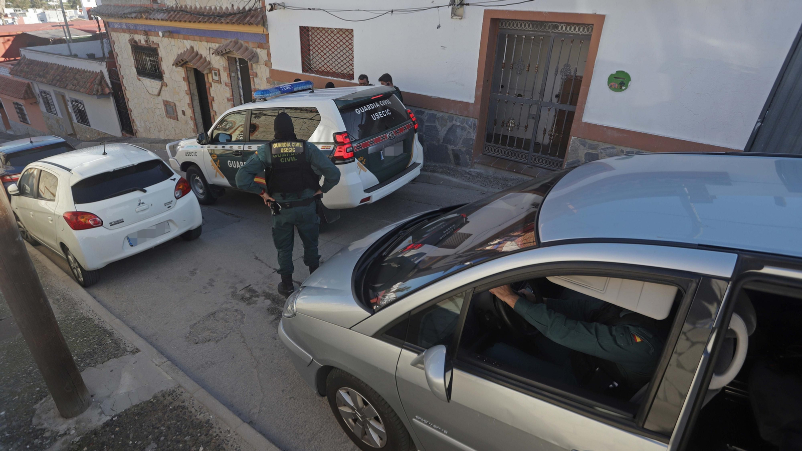 Fotos de los registros de la Guardia Civil en Algeciras
