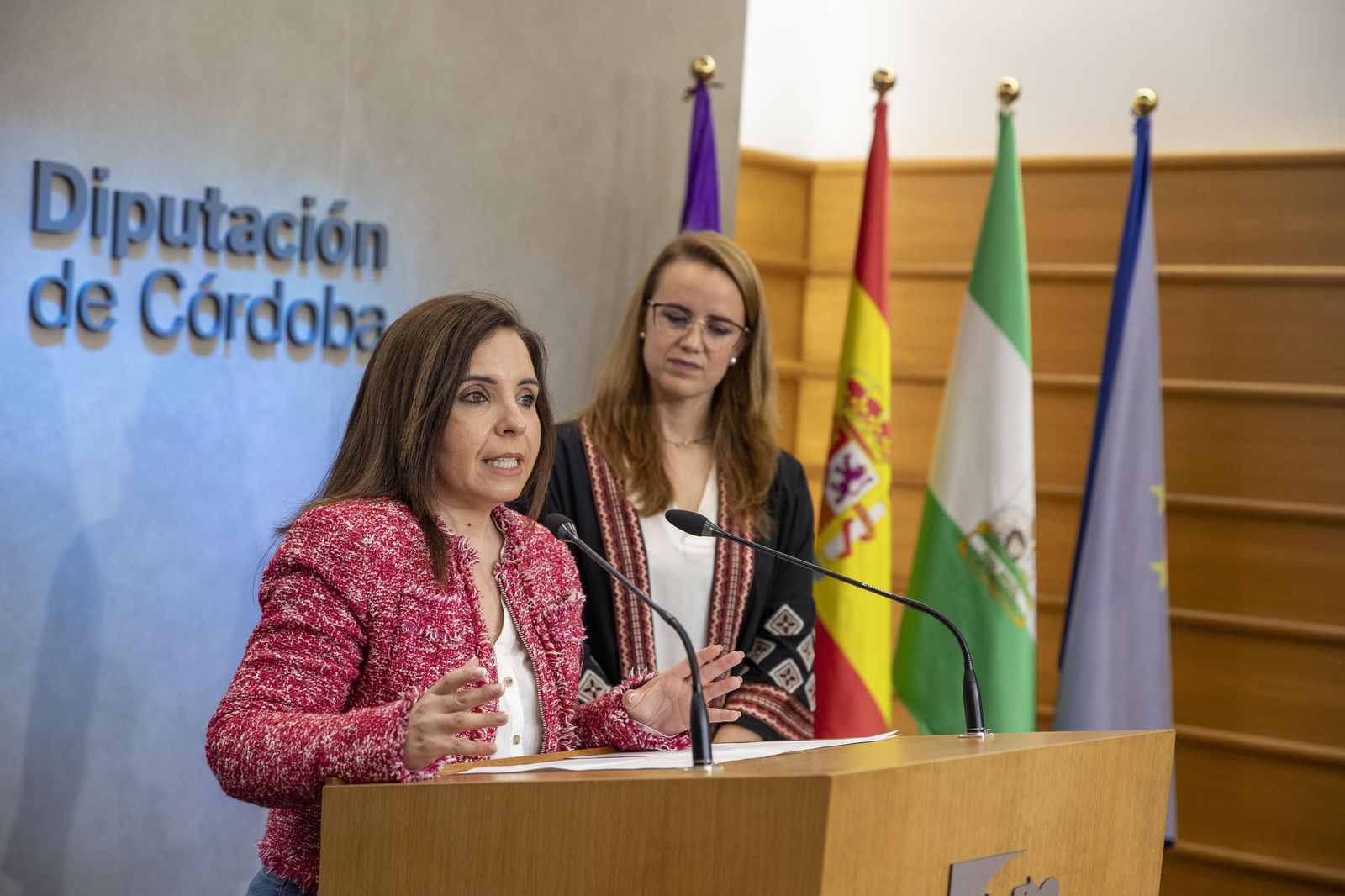 Irene Aguilera y Sara Alguacil.