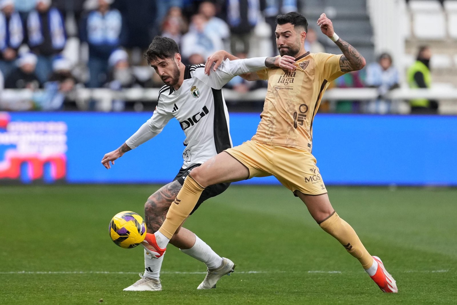 El Burgos-Málaga CF, en fotos