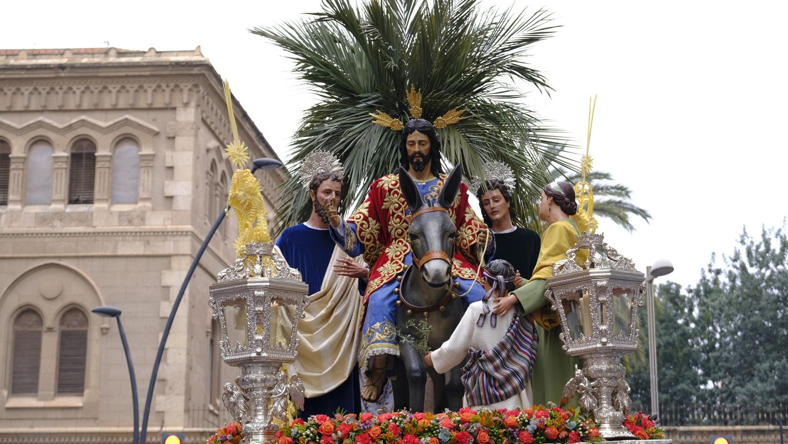 La Borriquita en la Semana Santa de Almería 2025, en imágenes