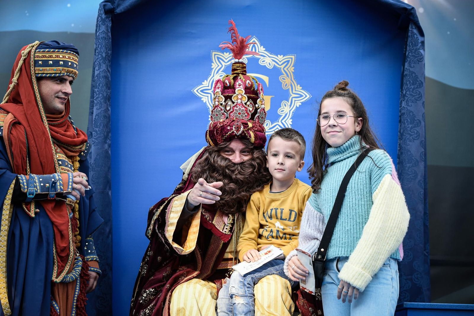 Imágenes de la entrega de cartas a SSMM Los Reyes Magos en el Ayuntamiento