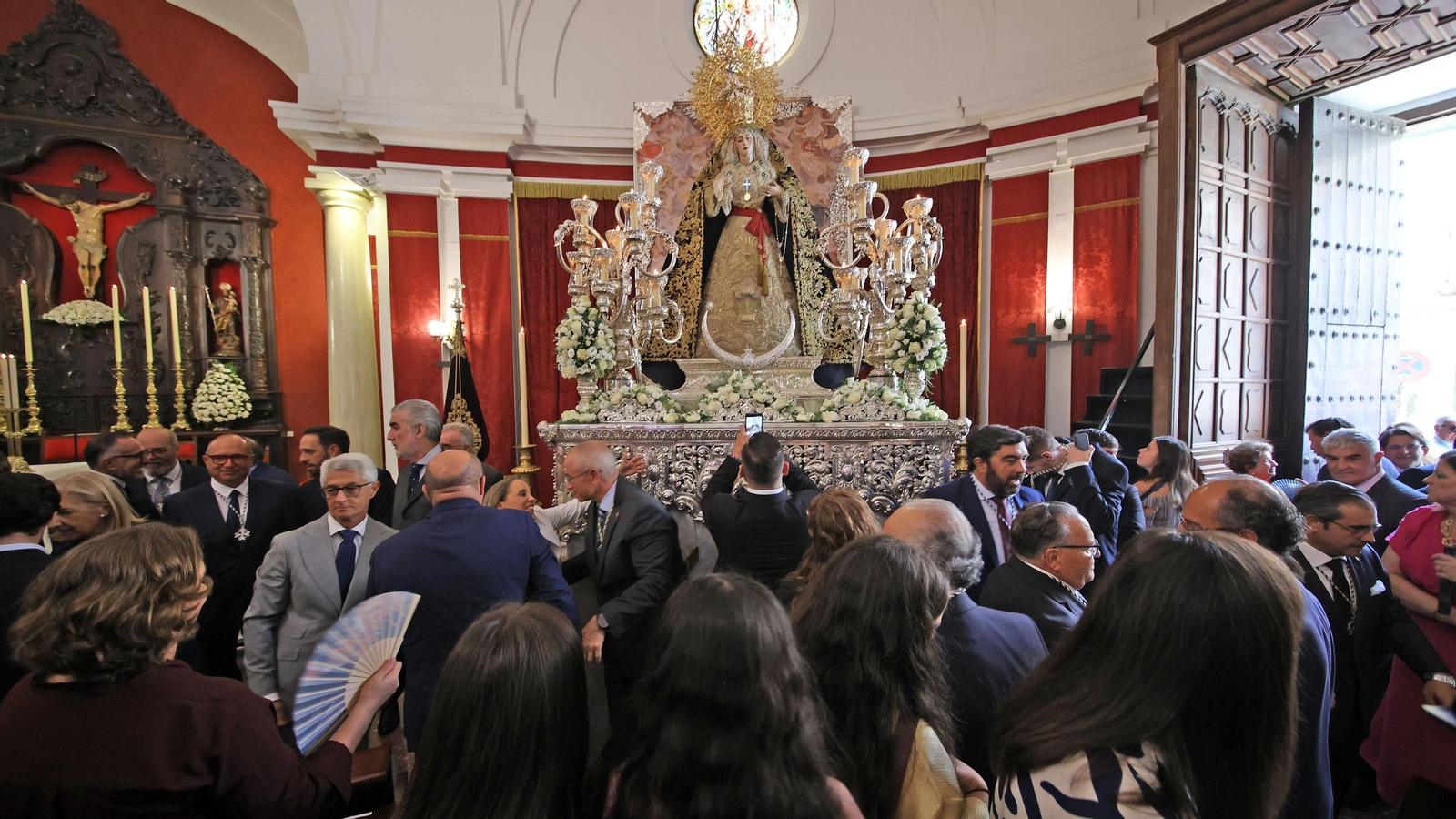 Medalla de Oro de Jerez a la Virgen de la Coronación