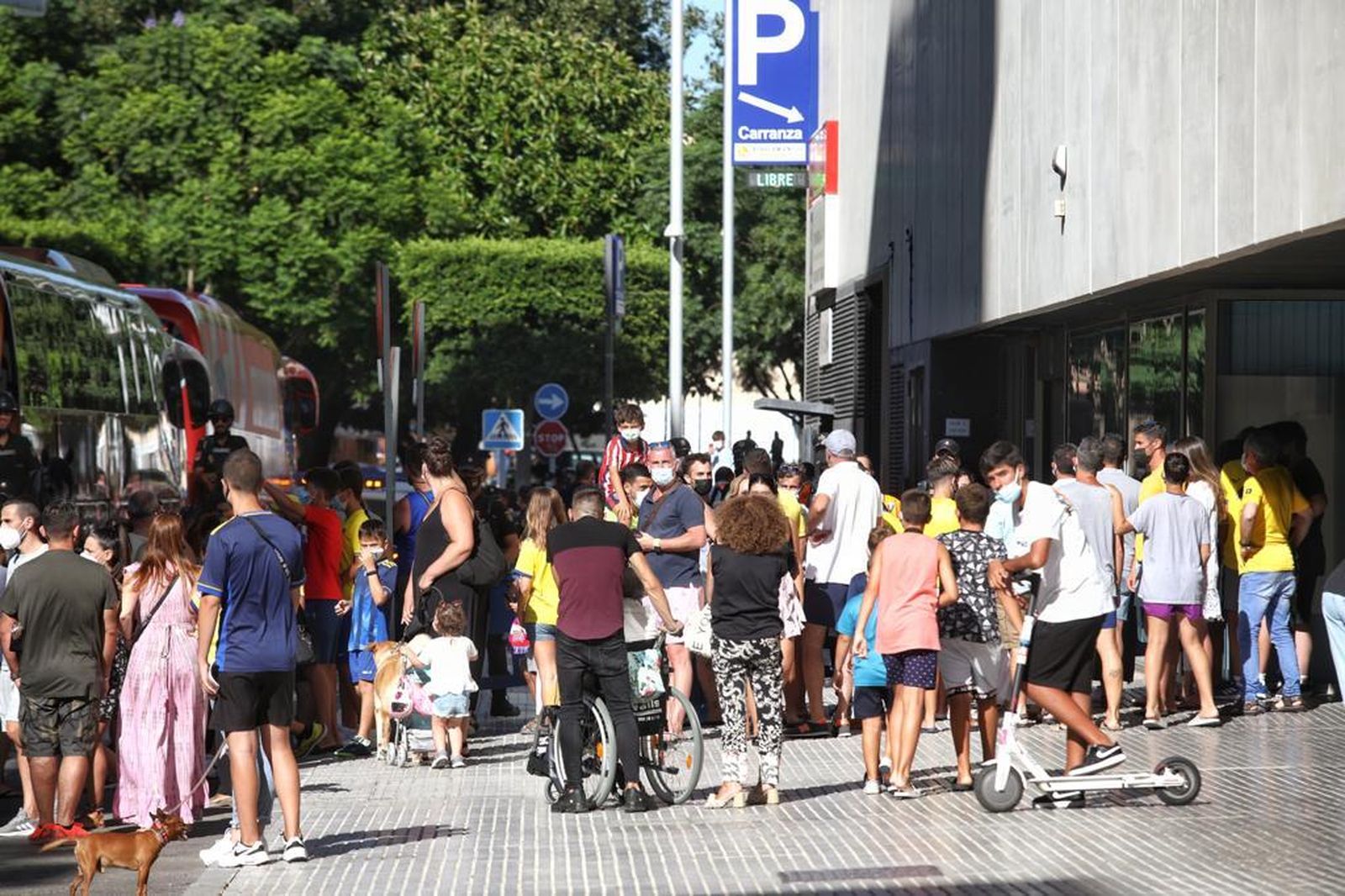 La vuelta del público al estadio en el Trofeo Carranza, en imágenes