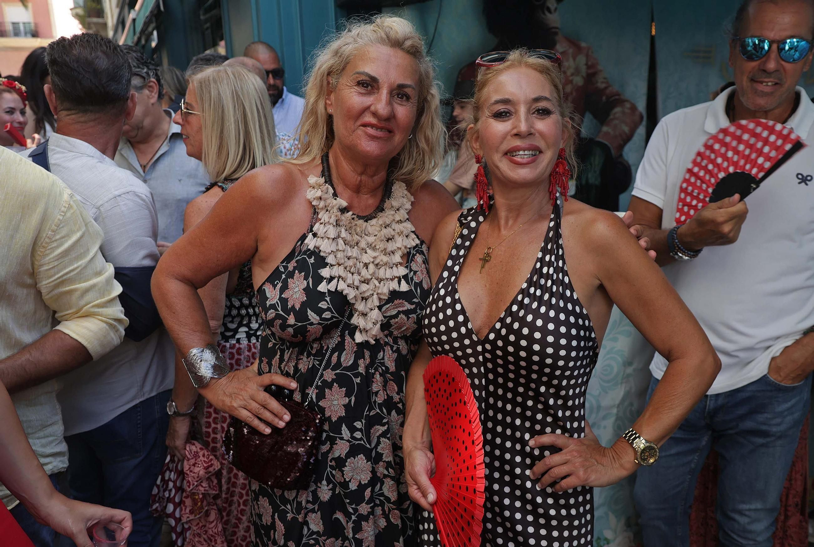 Búscate en las fotos del Domingo Rociero de la Feria de La Línea 2025 Búscate en las fotos del Domingo Rociero de la Feria de La Línea 2025