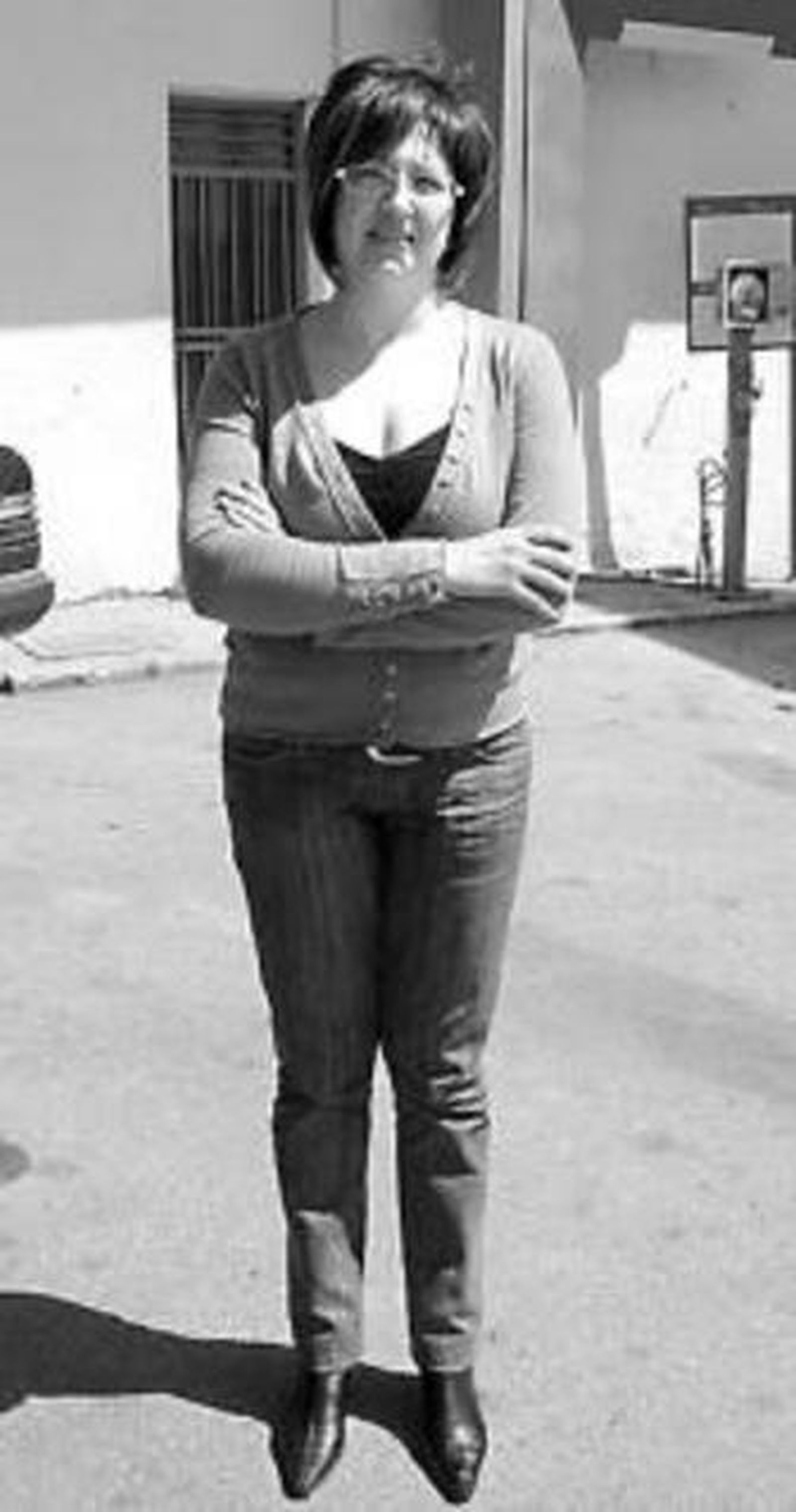 "Cándido está tan dedicado a su pueblo que ni piensa en su familia o problemas"