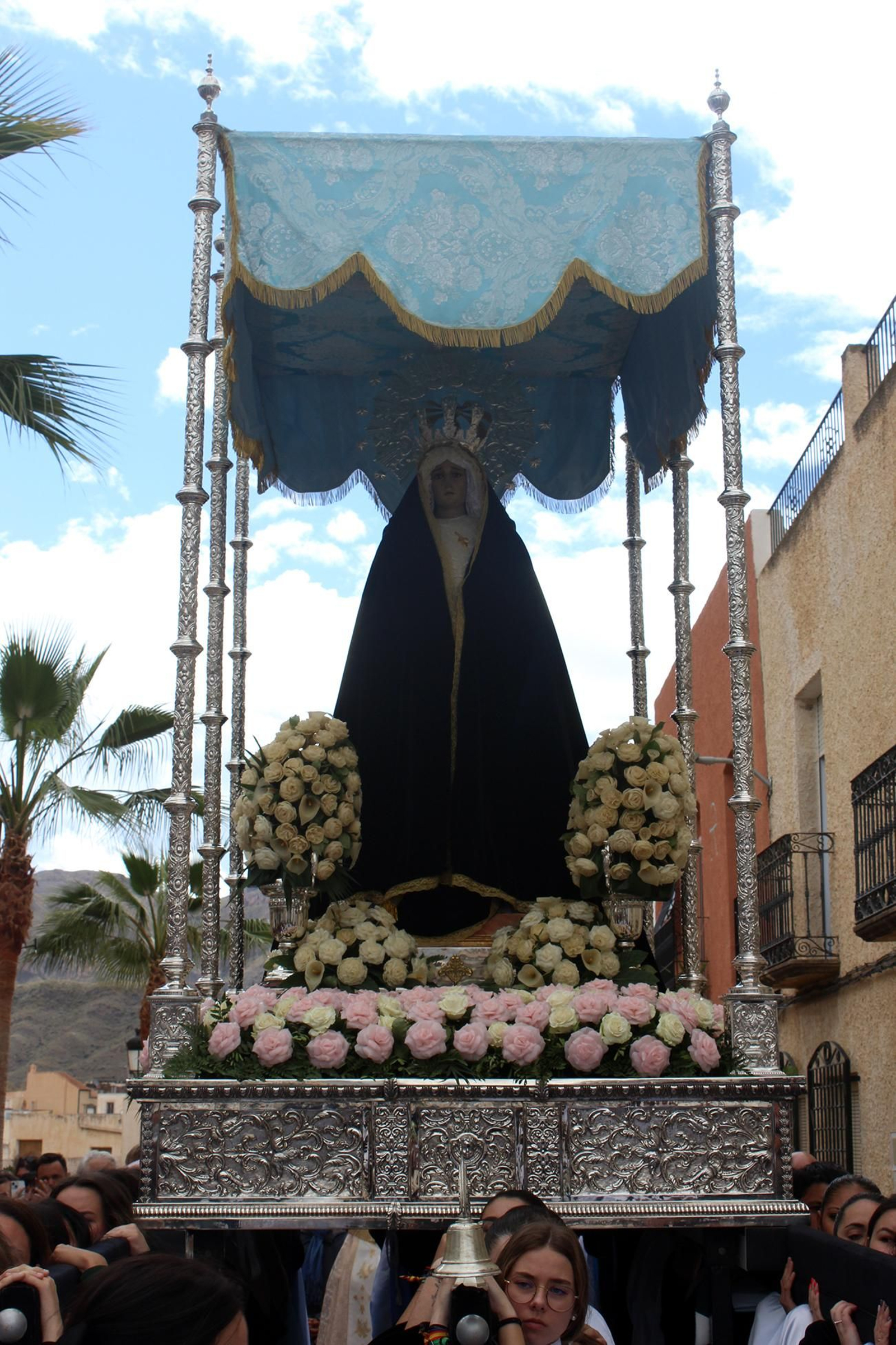 Las imágenes del Domingo de Resurrección en Turre: carreras de San Juan