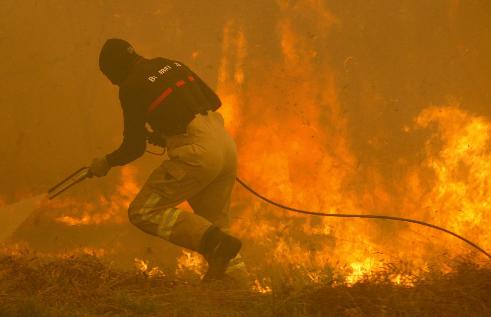 Los incendios declarados en Galicia, en imágenes