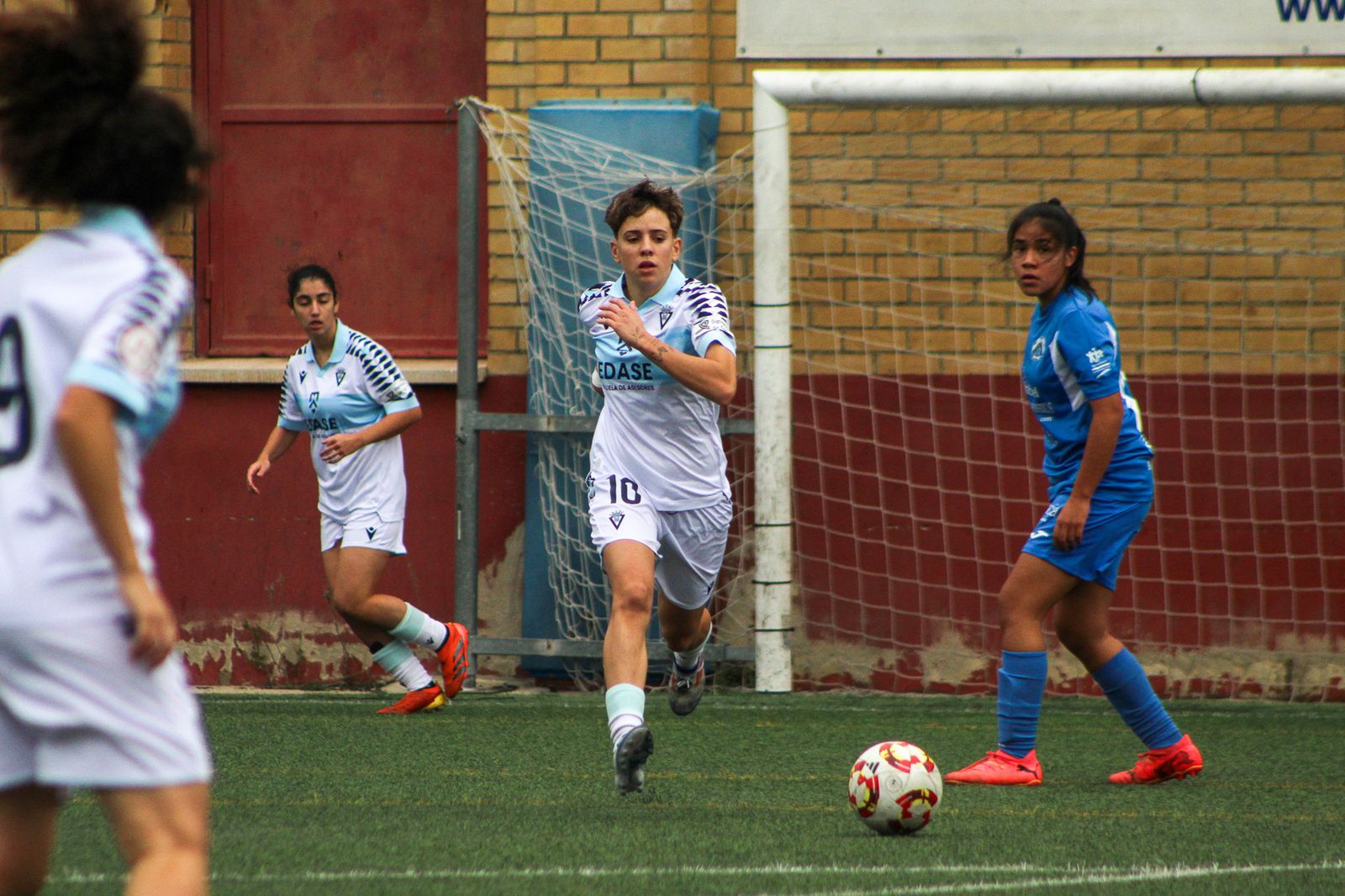 Las cadistas derrocharon esfuerzo en tierras extremeñas.