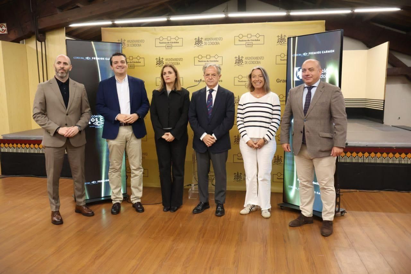 Representantes institucionales en la presentación de los premios Representantes institucionales en la presentación de los premios