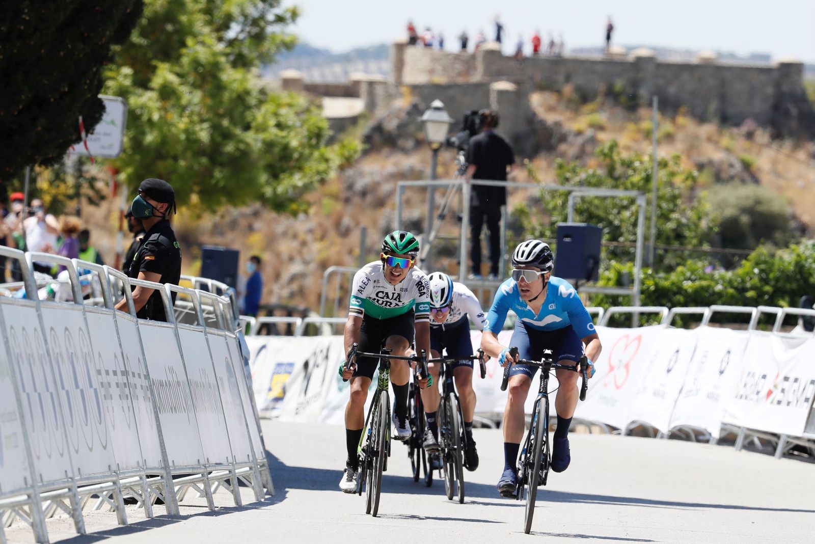 Las fotos de la etapa Mijas-Zahara de la Sierra de la Vuelta a Andalucía
