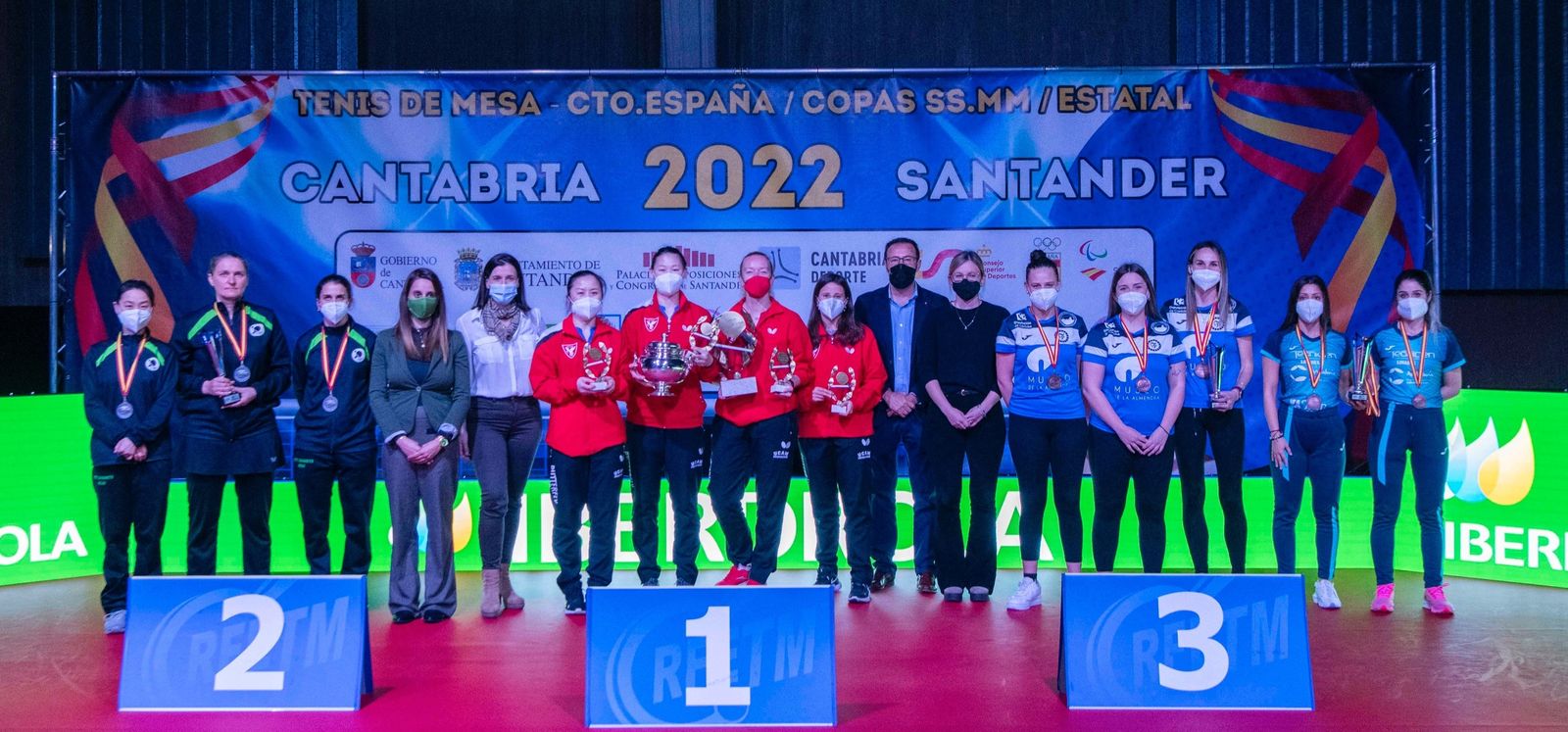 El Museo de la Almendra posa en el tercer puesto del cajón.