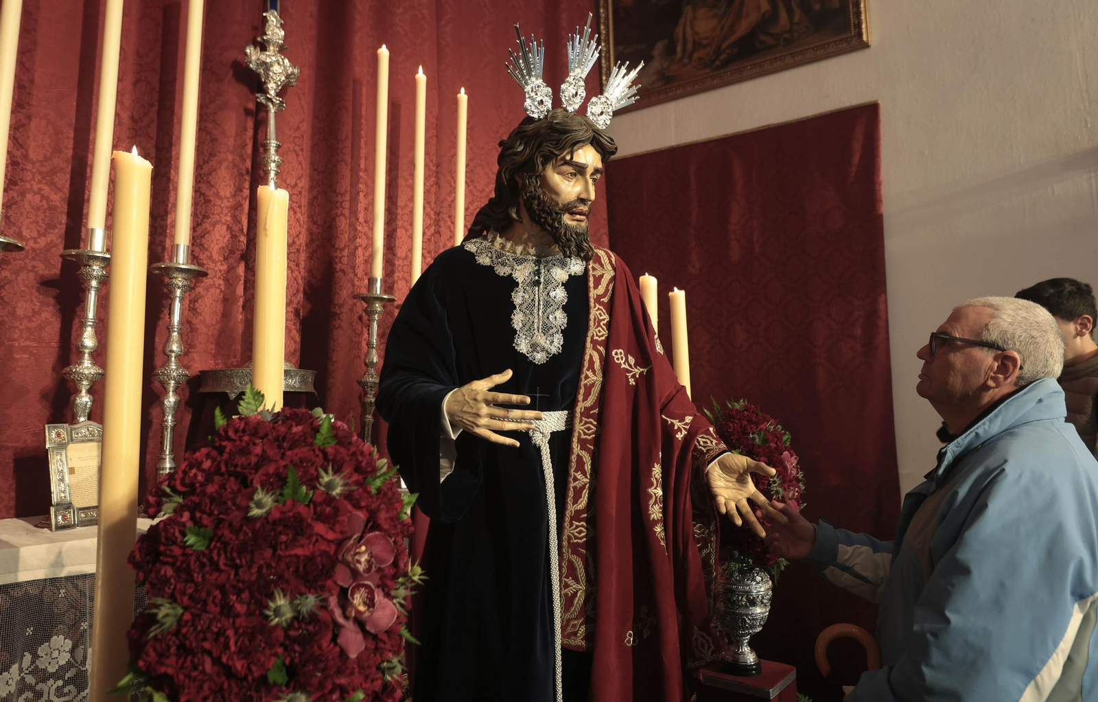 Imágenes de los Besapiés y Besamanos del segundo domingo de Cuaresma en Jerez