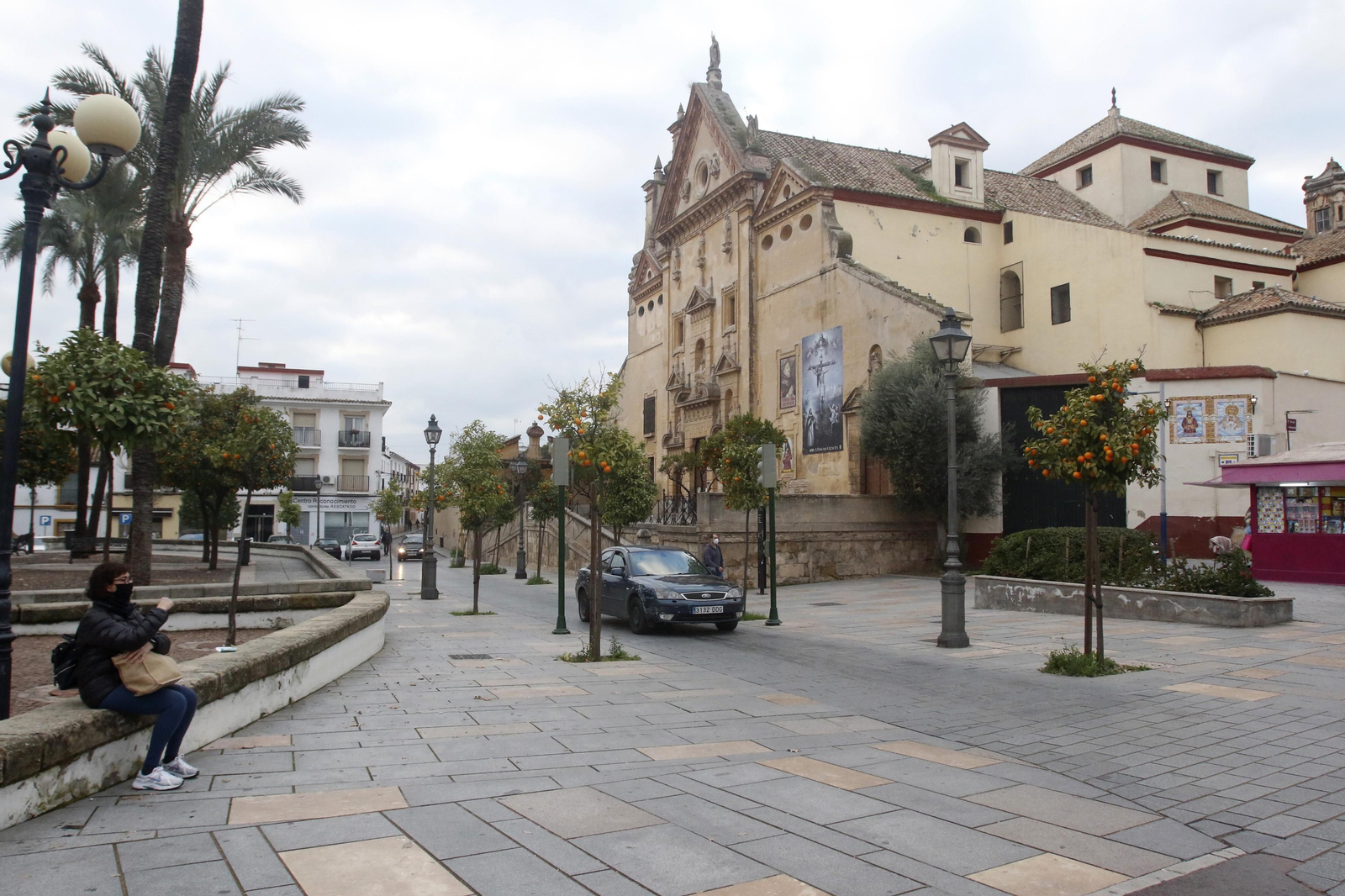 Un recorrido fotográfico por la Córdoba del granito gris