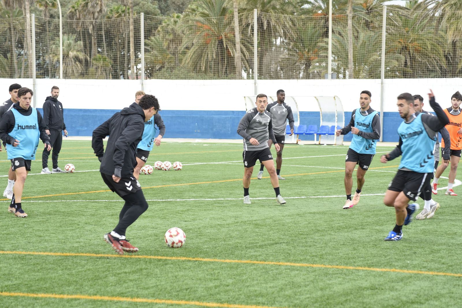 Las fotos del primer entrenamiento de Ángel Mancheño con la Balona