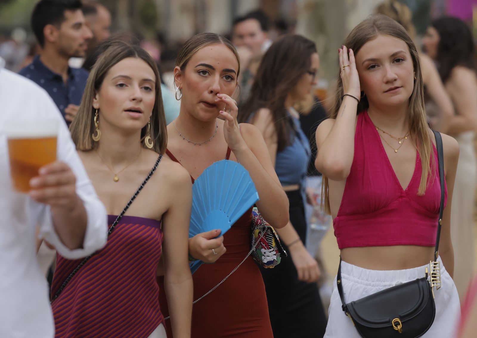 Búscate en las fotos del concierto de Bizarrap