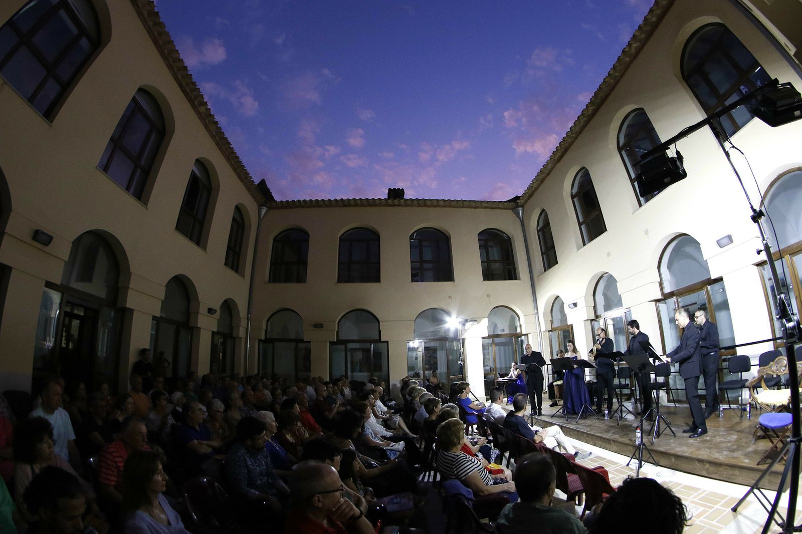La gesta de Magallanes, banda sonora inaugural.