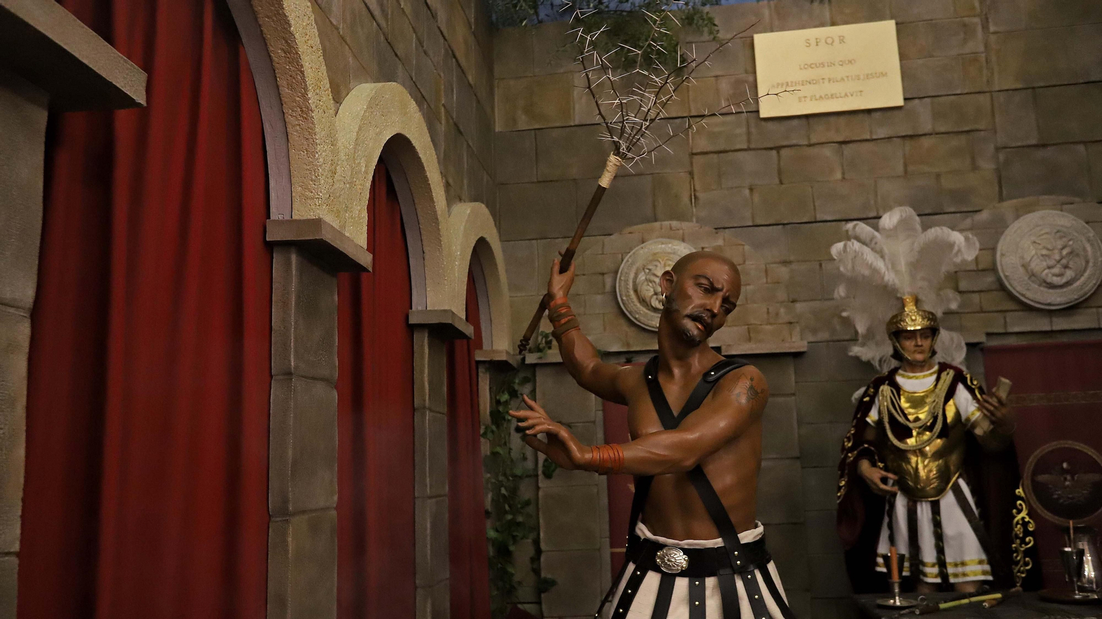 Fotos del Lunes Santo en Algeciras: La Columna