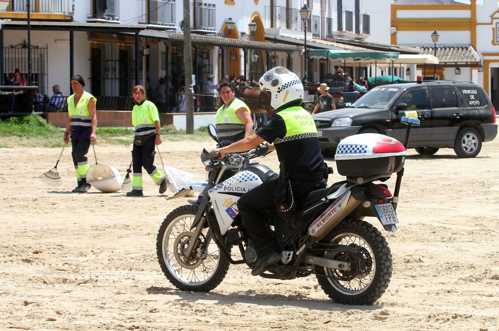 Ambiente en la aldea del Rocío.