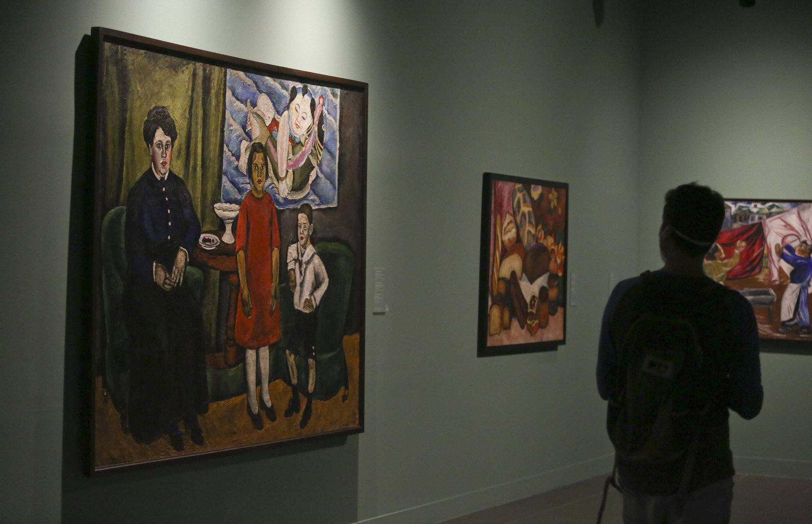 El Museo Ruso de Málaga estrena tres nuevas exposiciones, en fotos